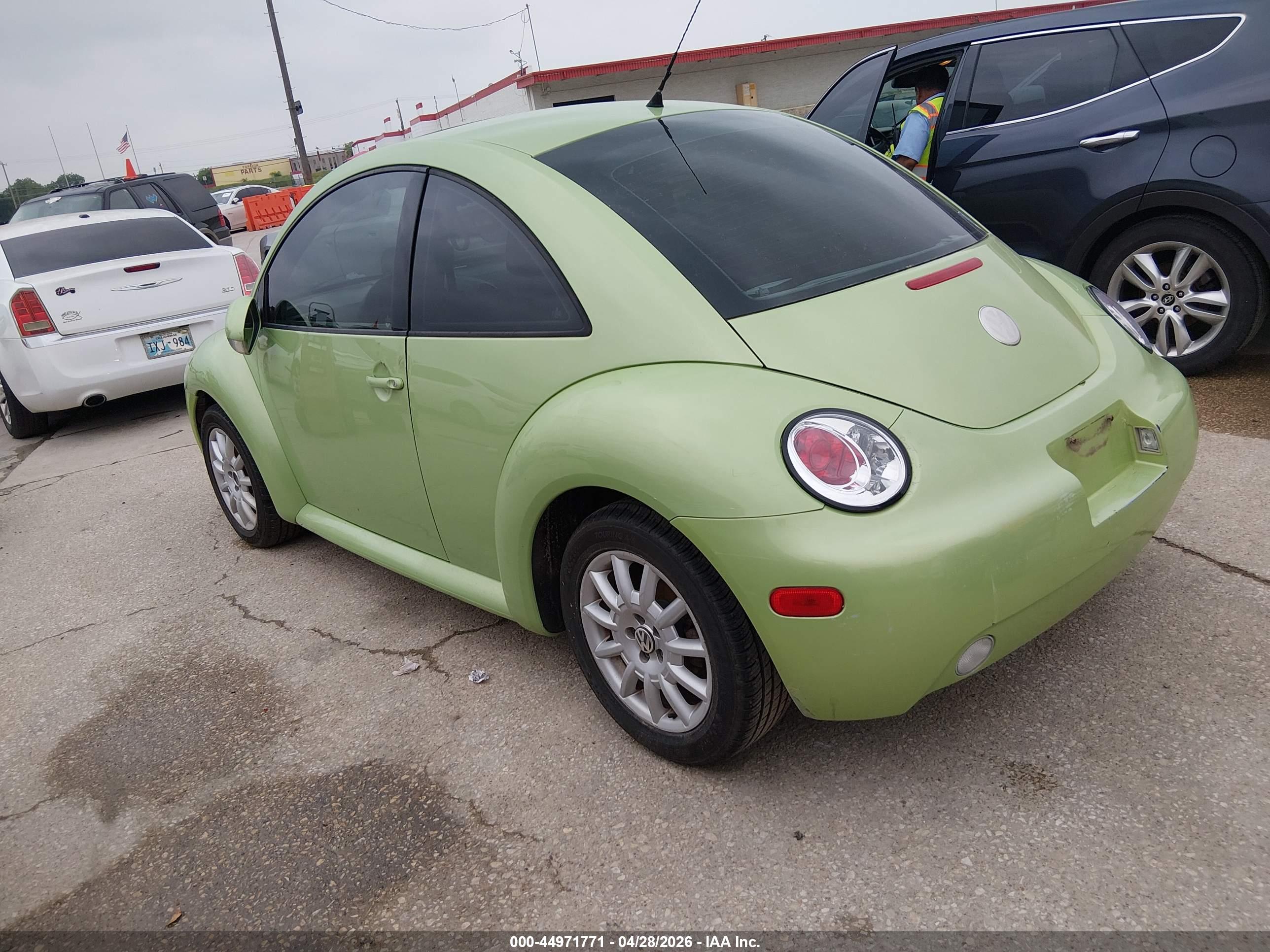 VOLKSWAGEN NEW image 3