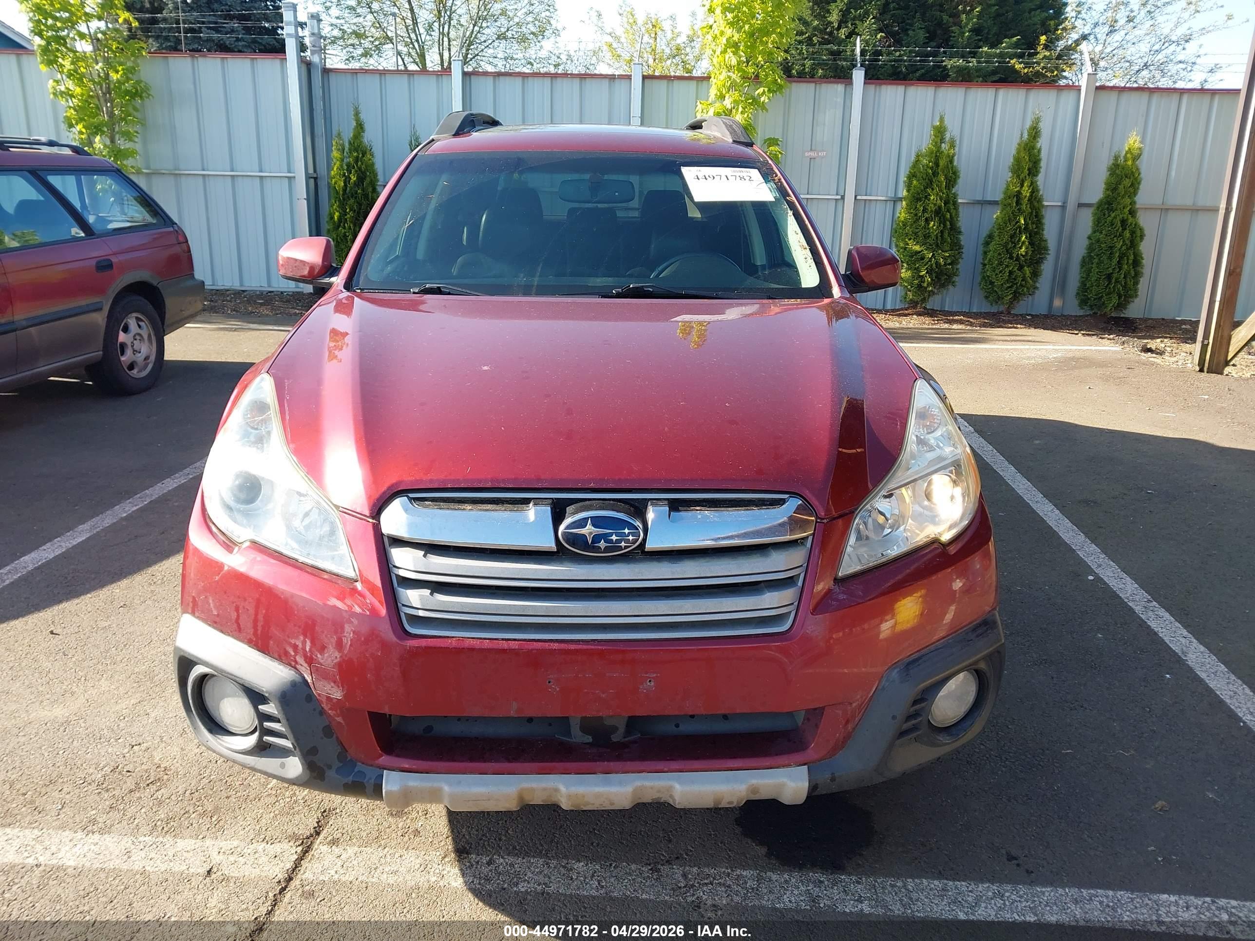 SUBARU OUTBACK image 6
