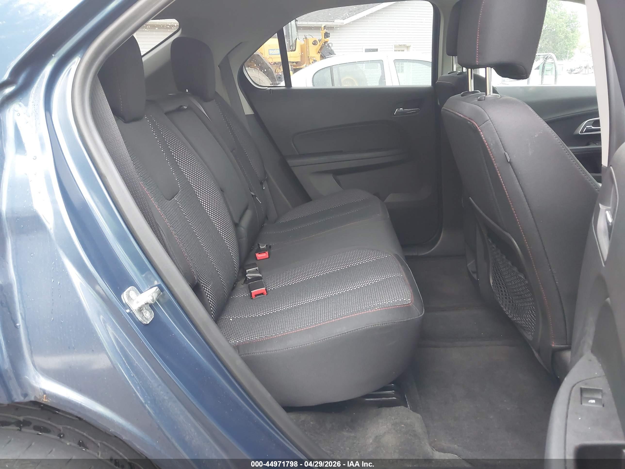 CHEVROLET EQUINOX image 8