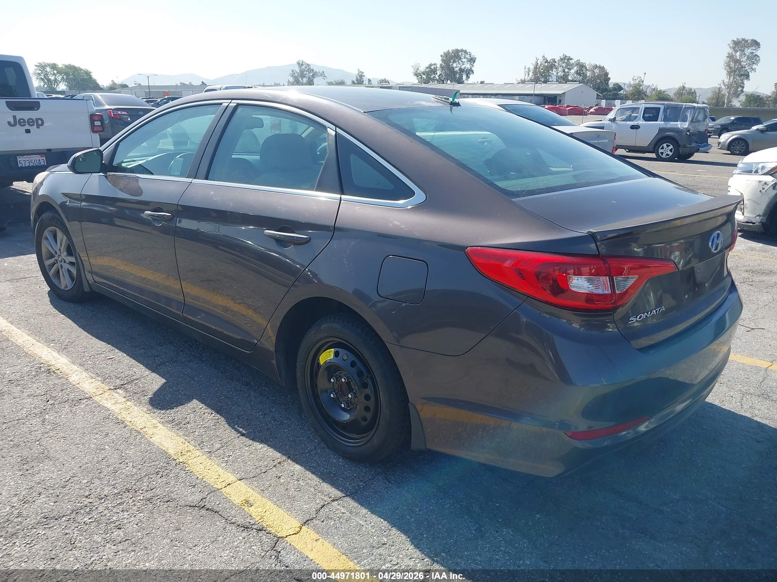 HYUNDAI SONATA image 3