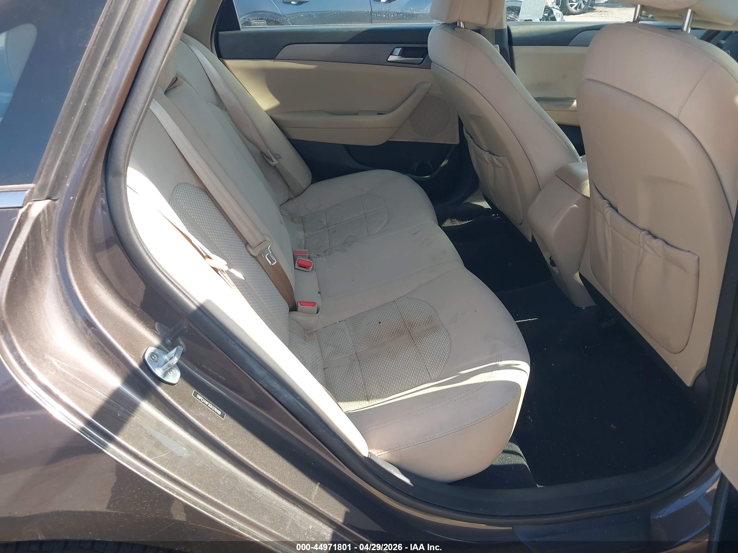 HYUNDAI SONATA image 8
