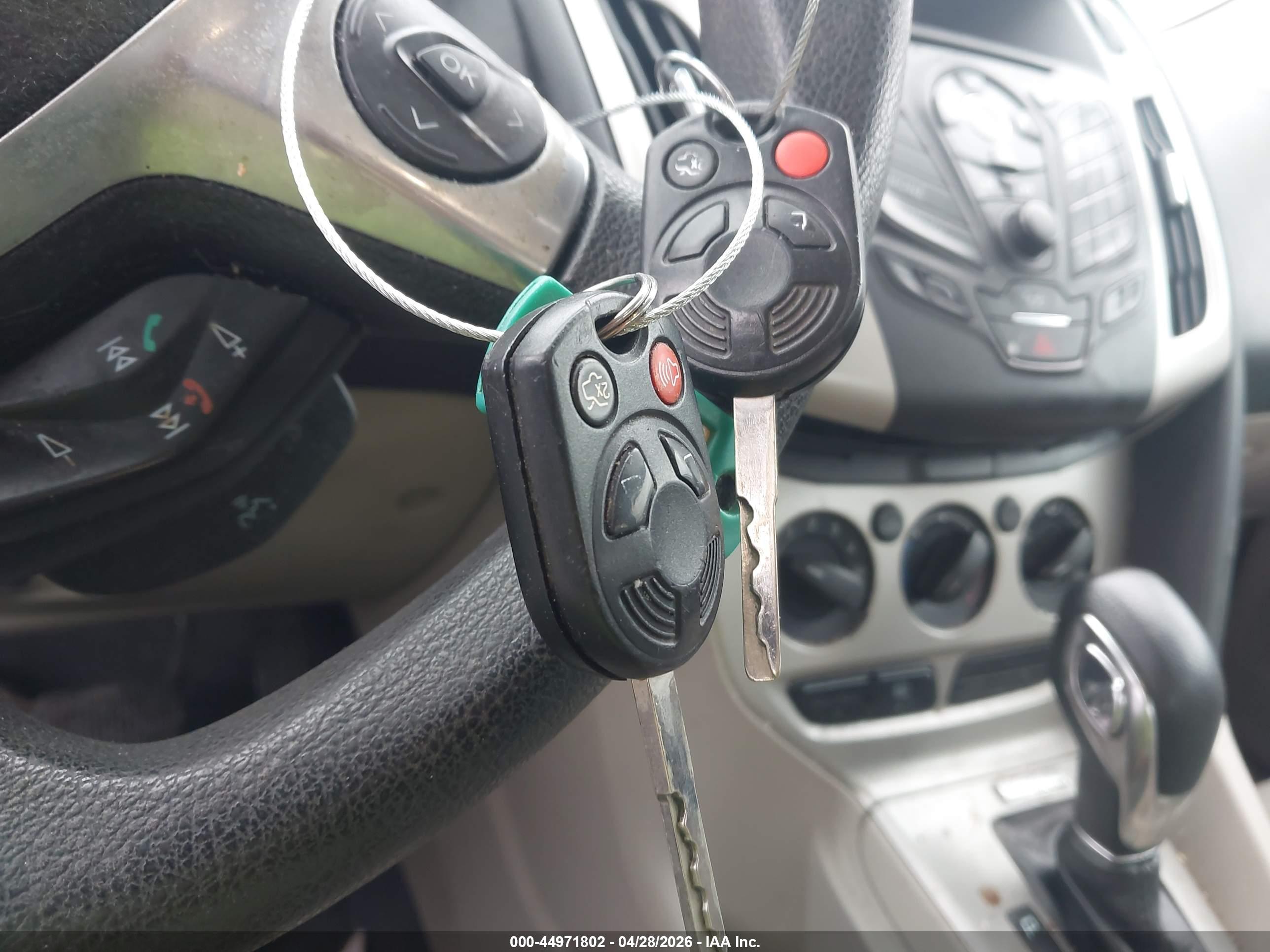 FORD FOCUS image 11