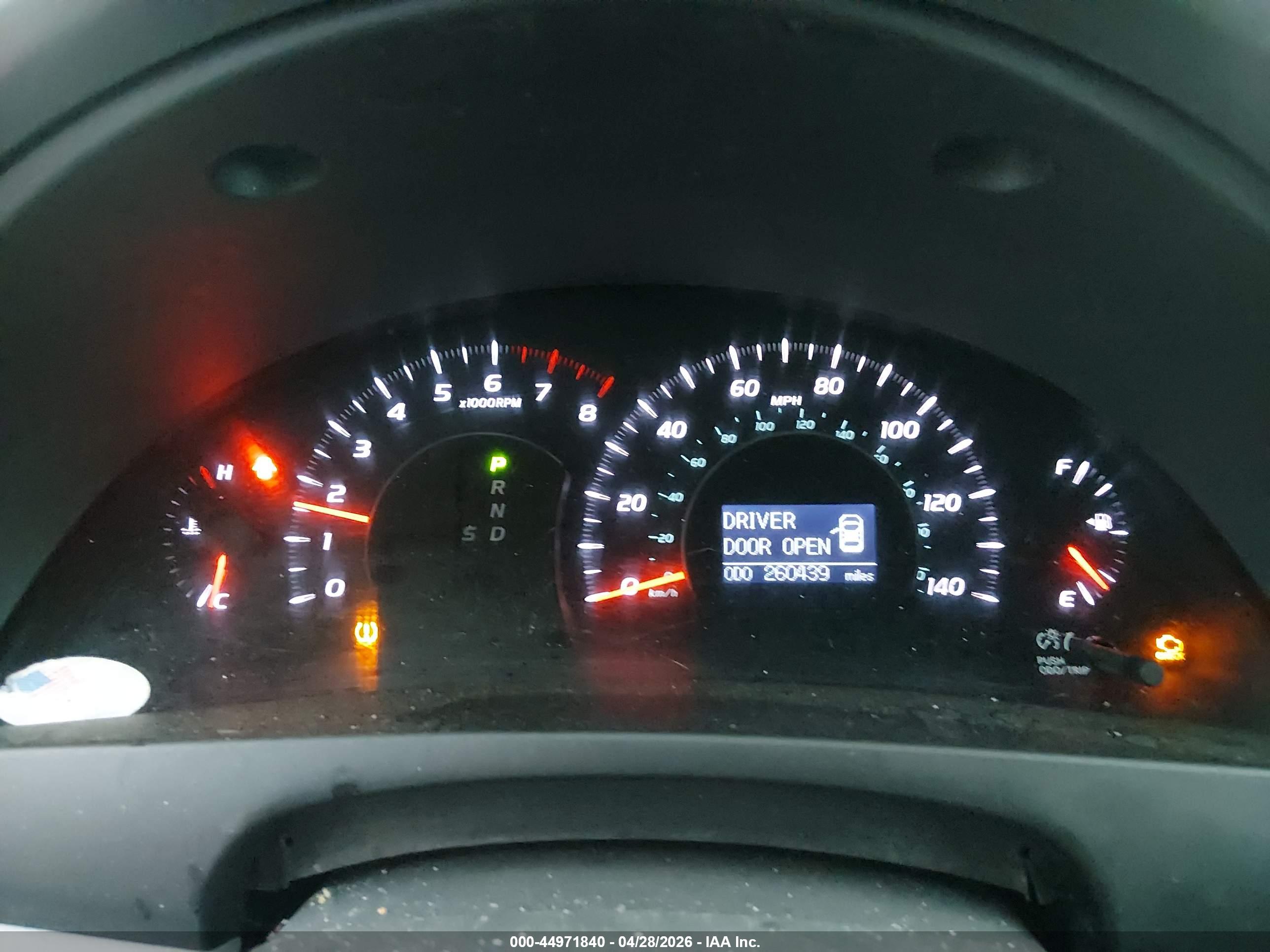 TOYOTA CAMRY image 7