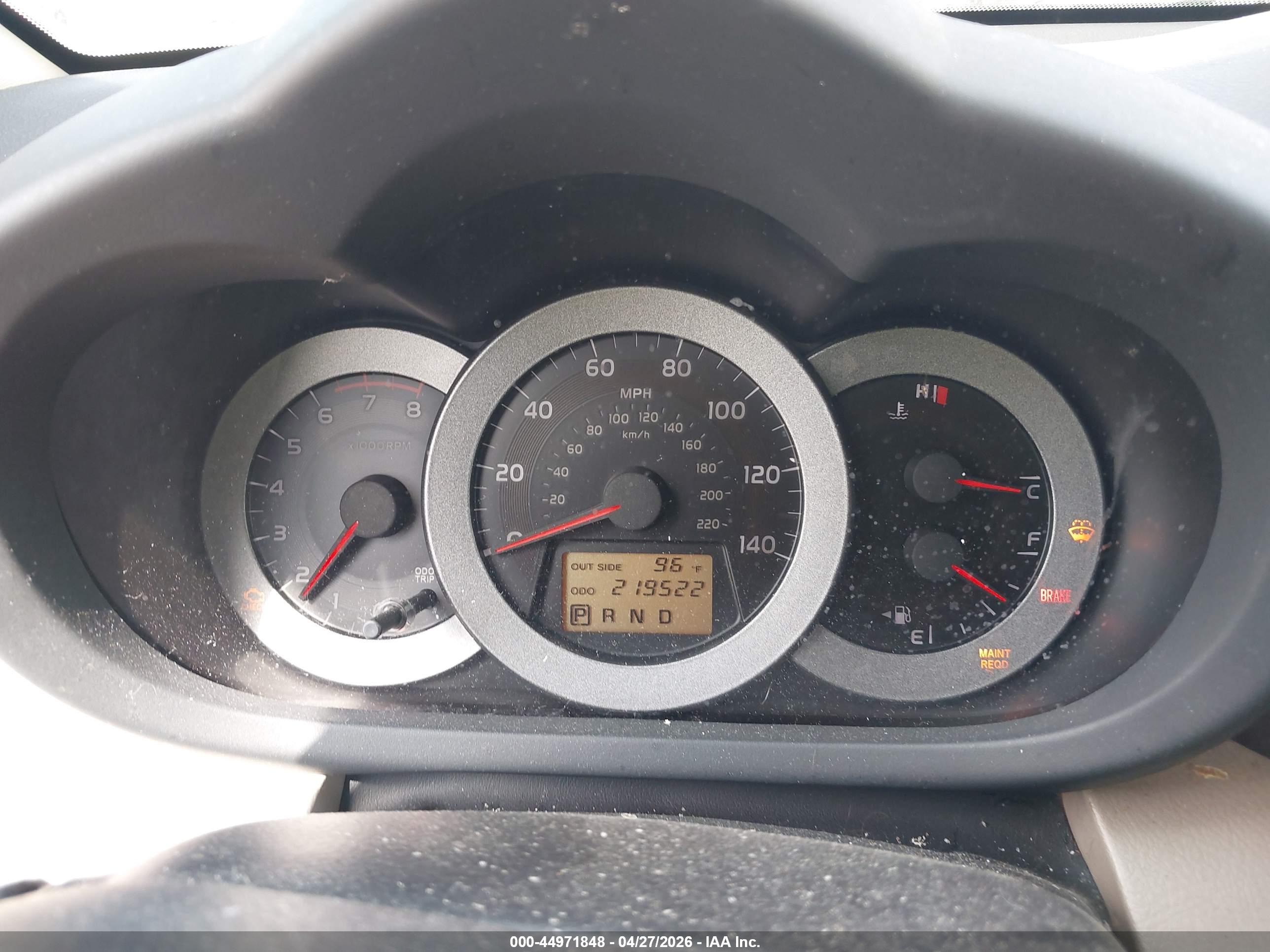 TOYOTA RAV4 image 7