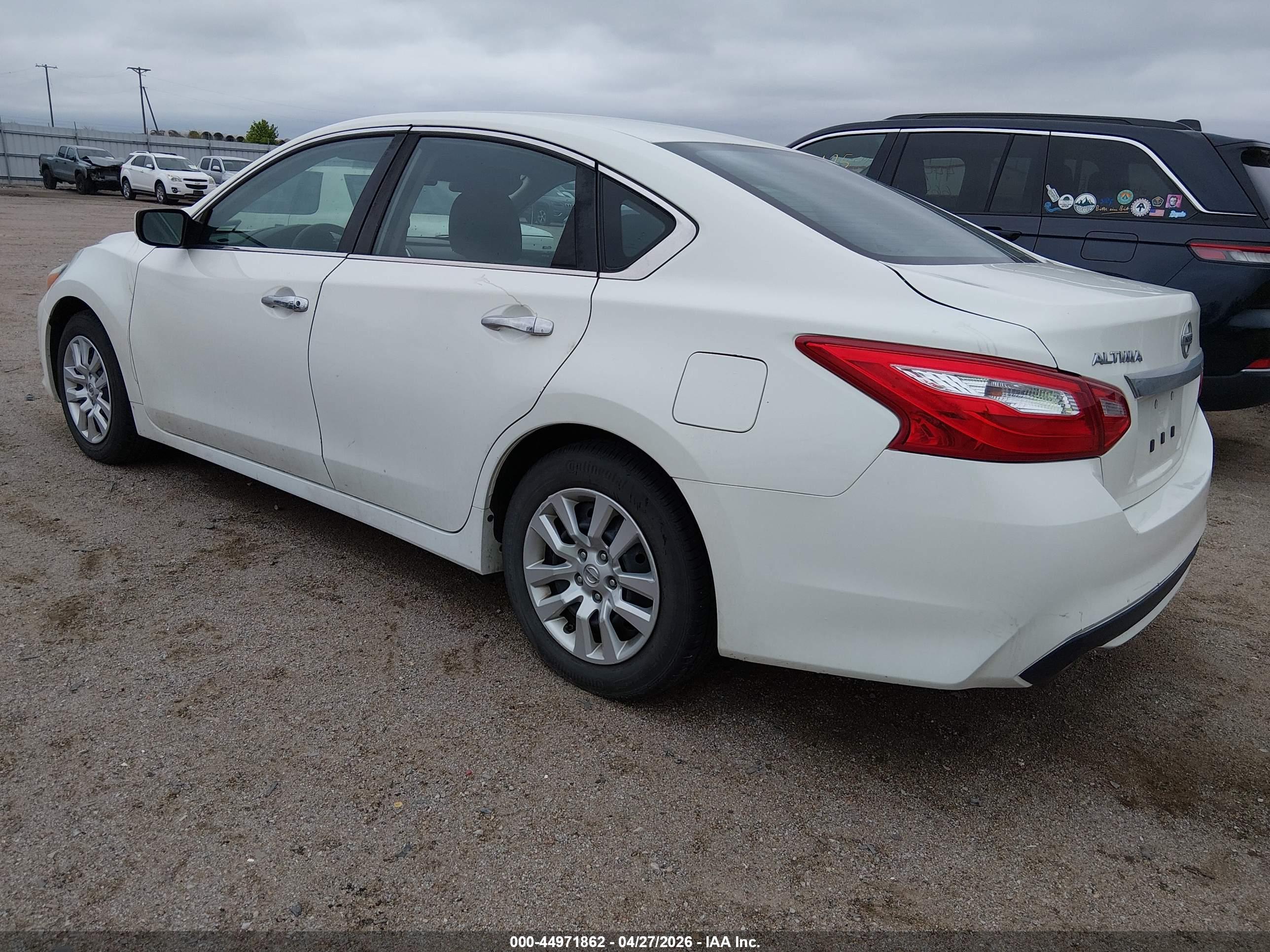 NISSAN ALTIMA image 3