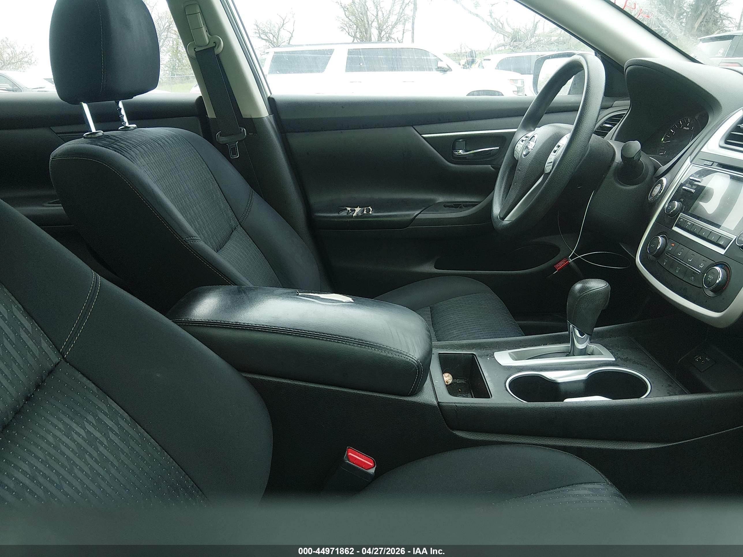 NISSAN ALTIMA image 5