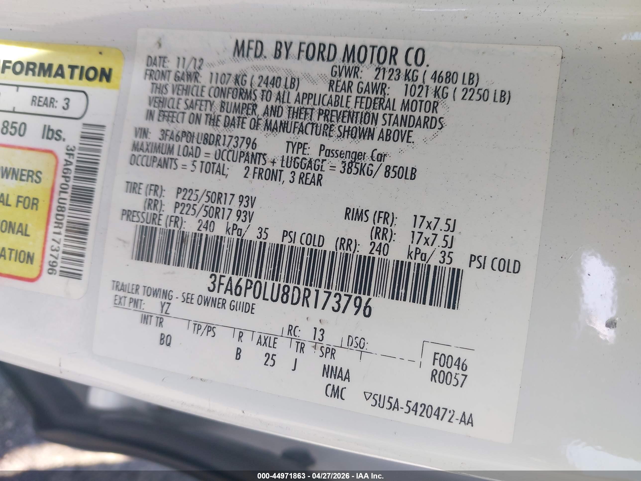 FORD FUSION image 9