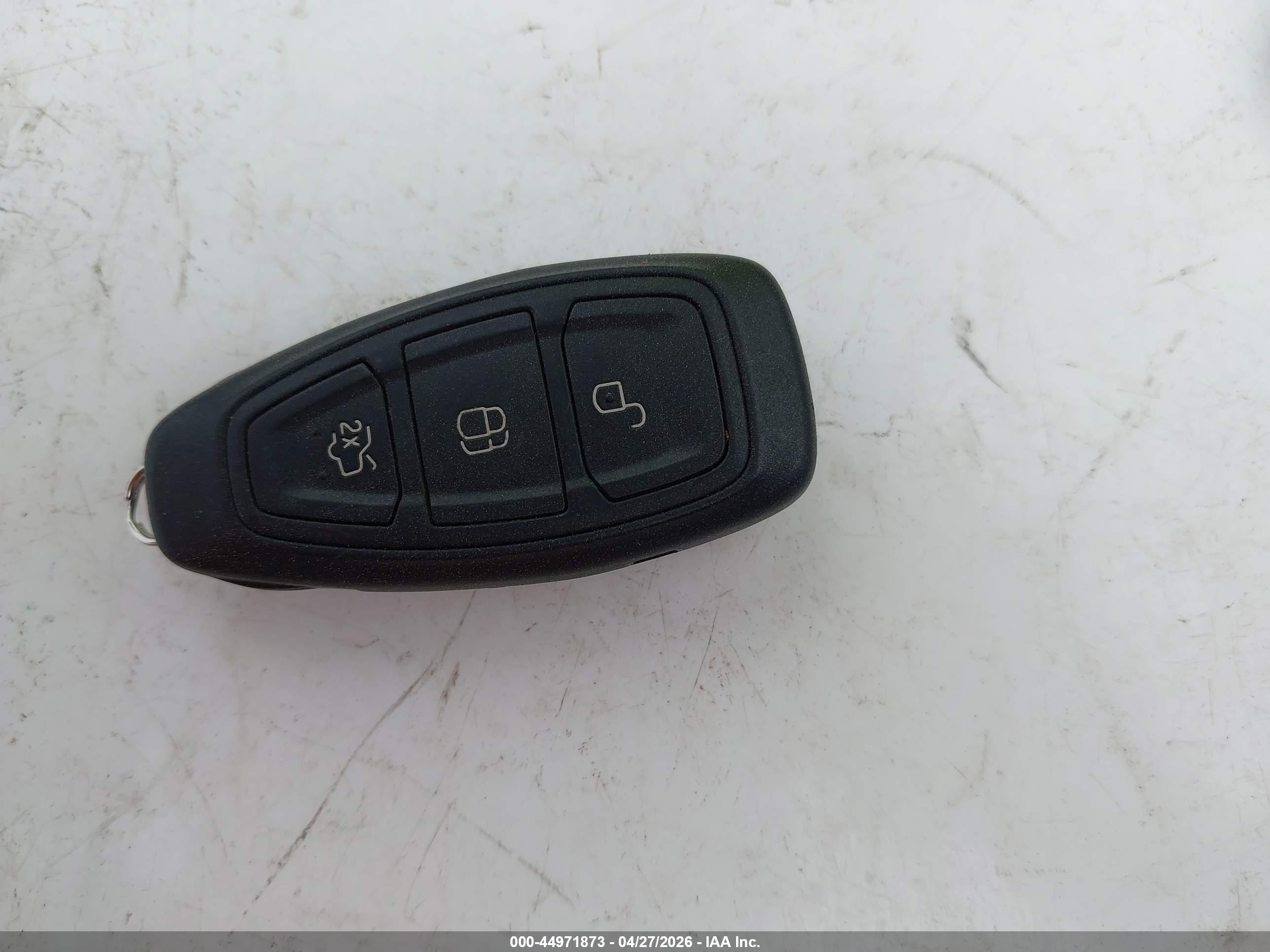 FORD FIESTA image 11