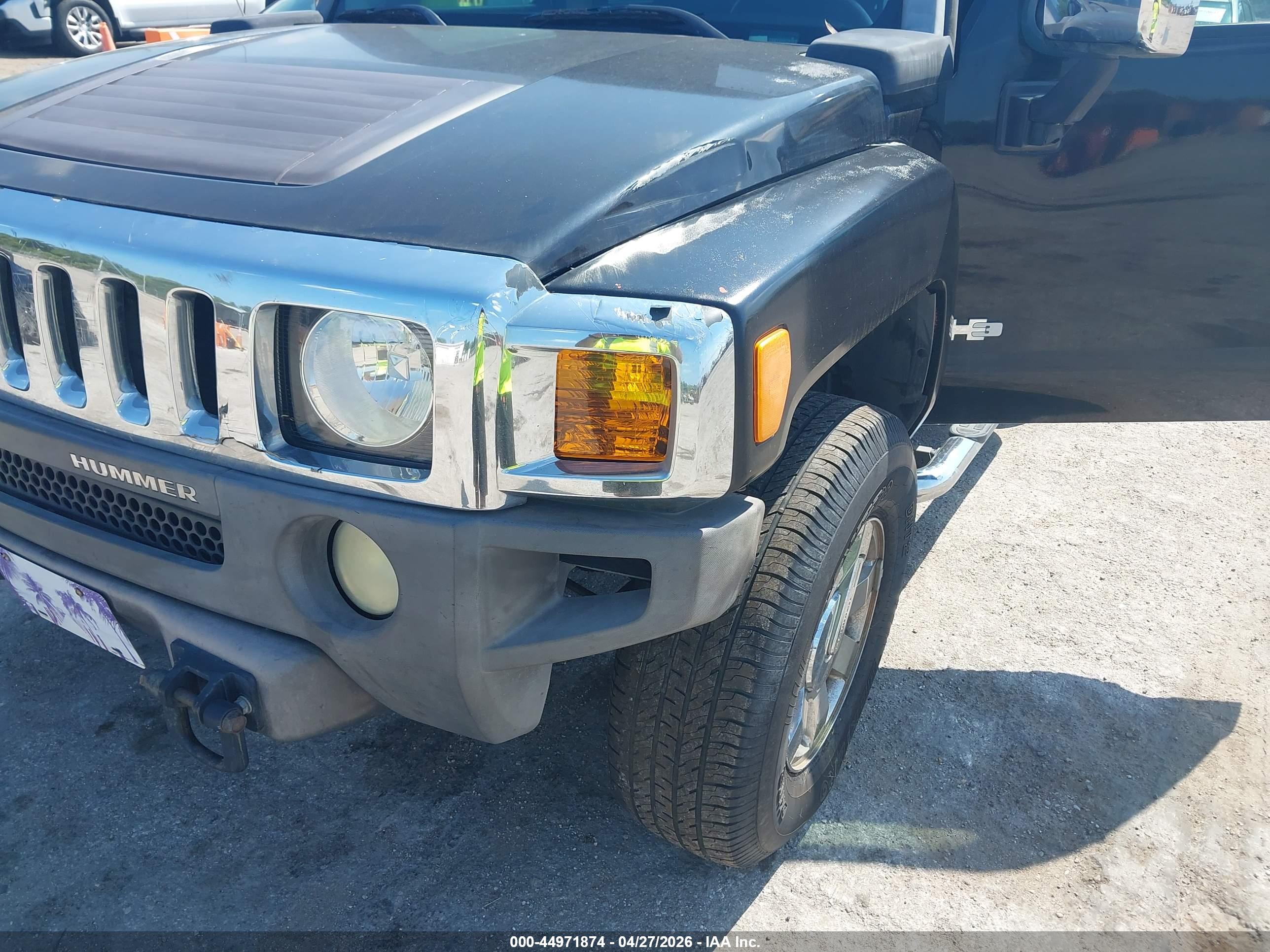 HUMMER H3 image 6