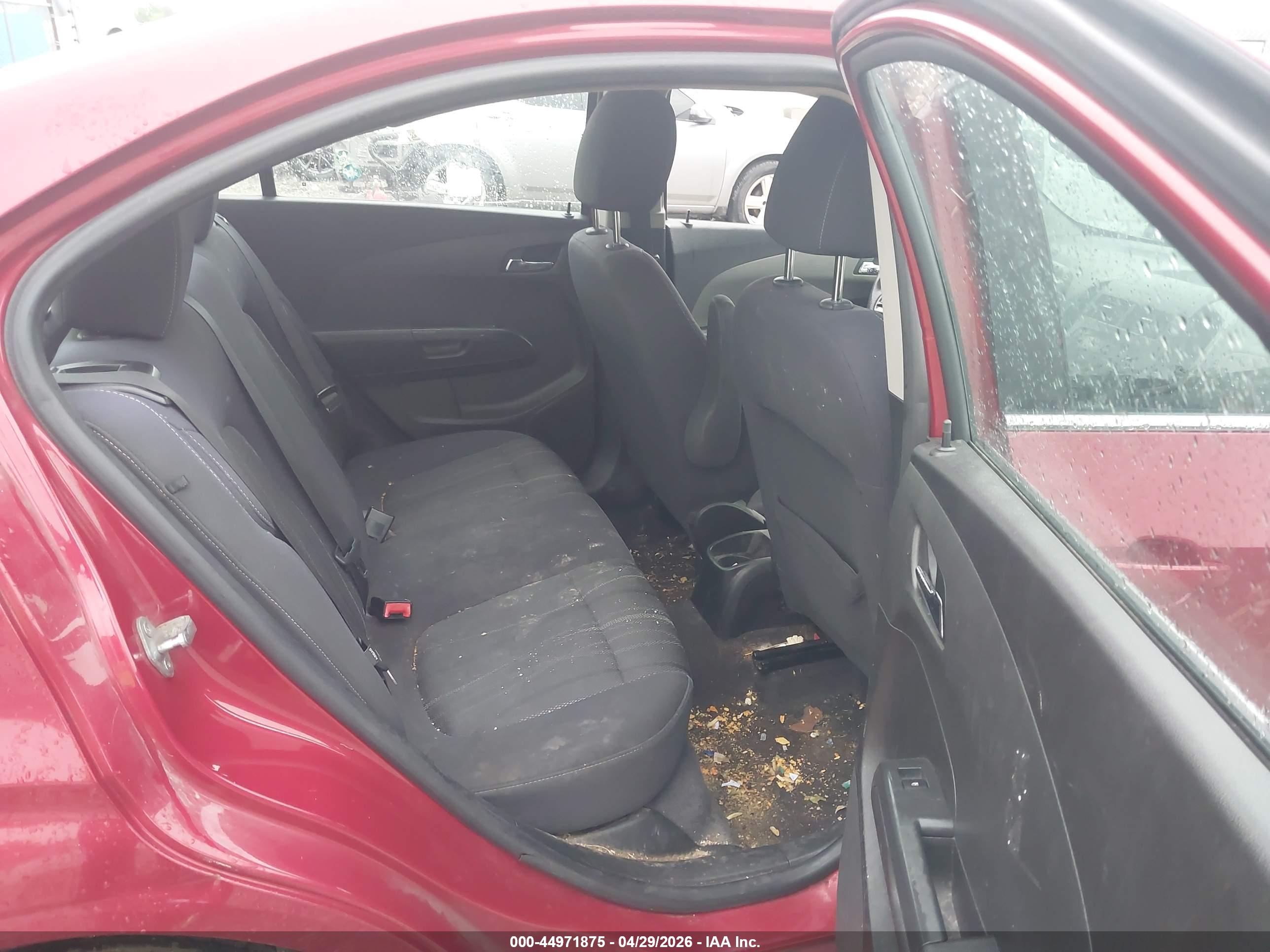 CHEVROLET SONIC image 8