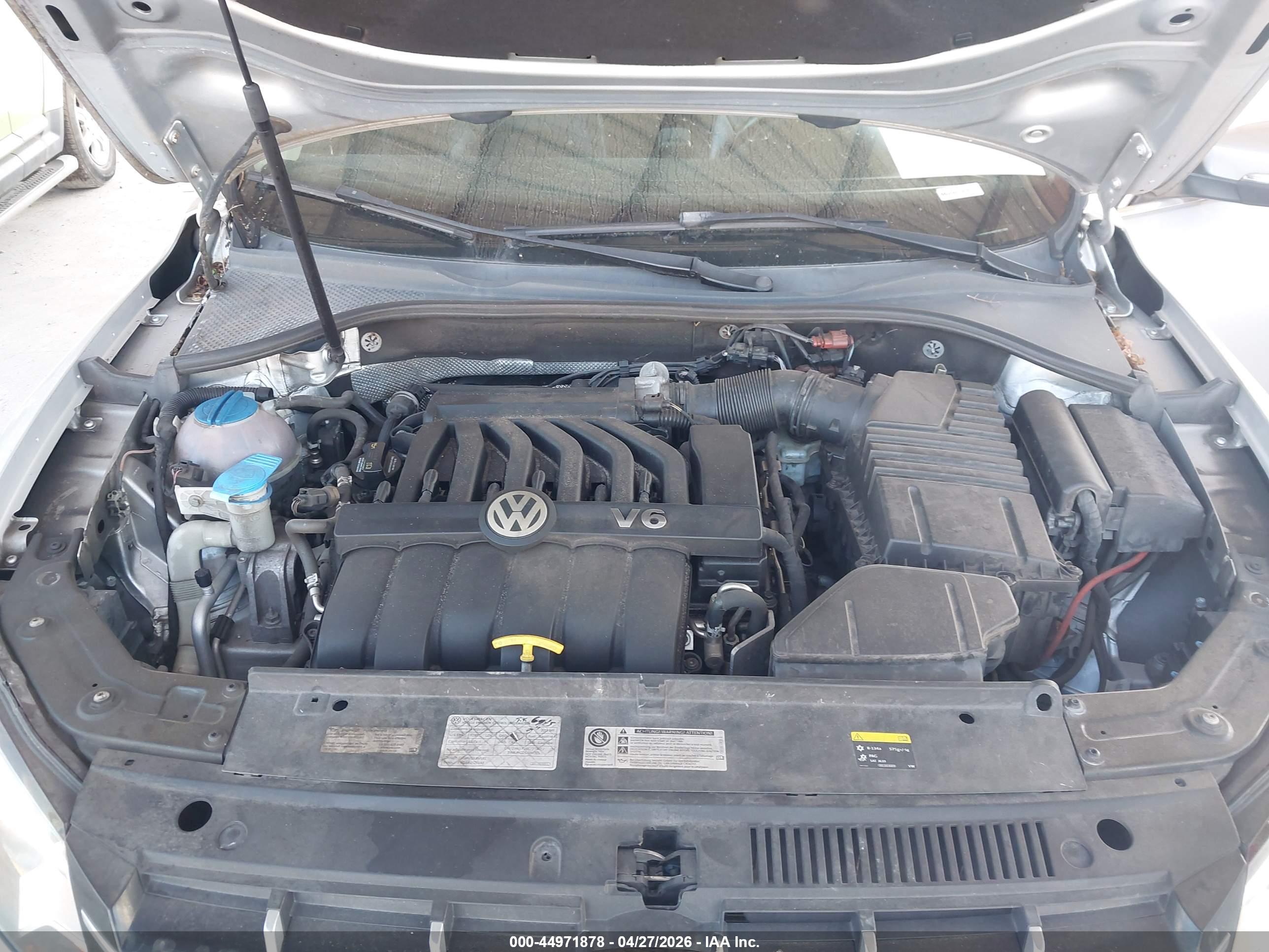 VOLKSWAGEN PASSAT image 10