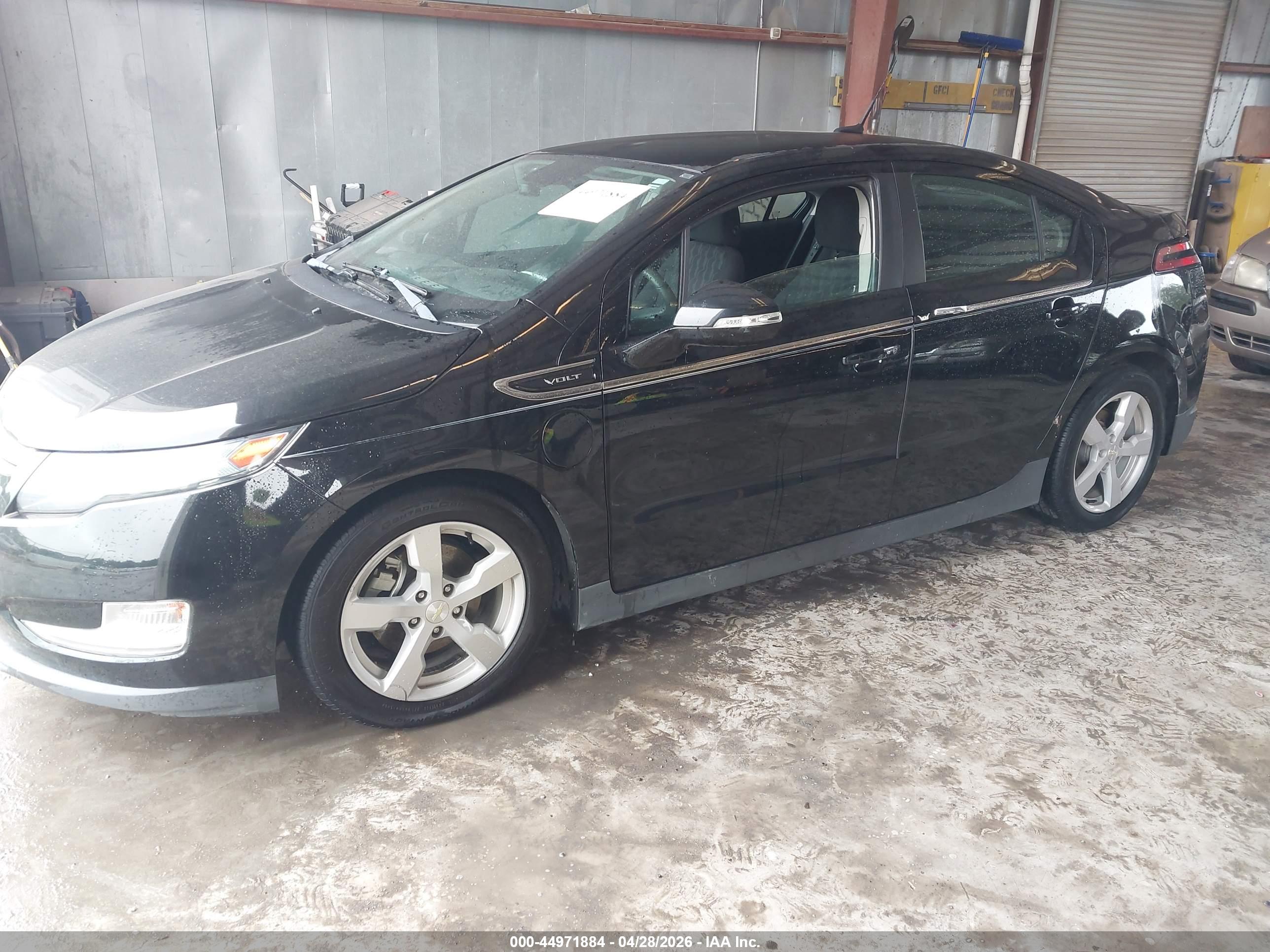 CHEVROLET VOLT image 2