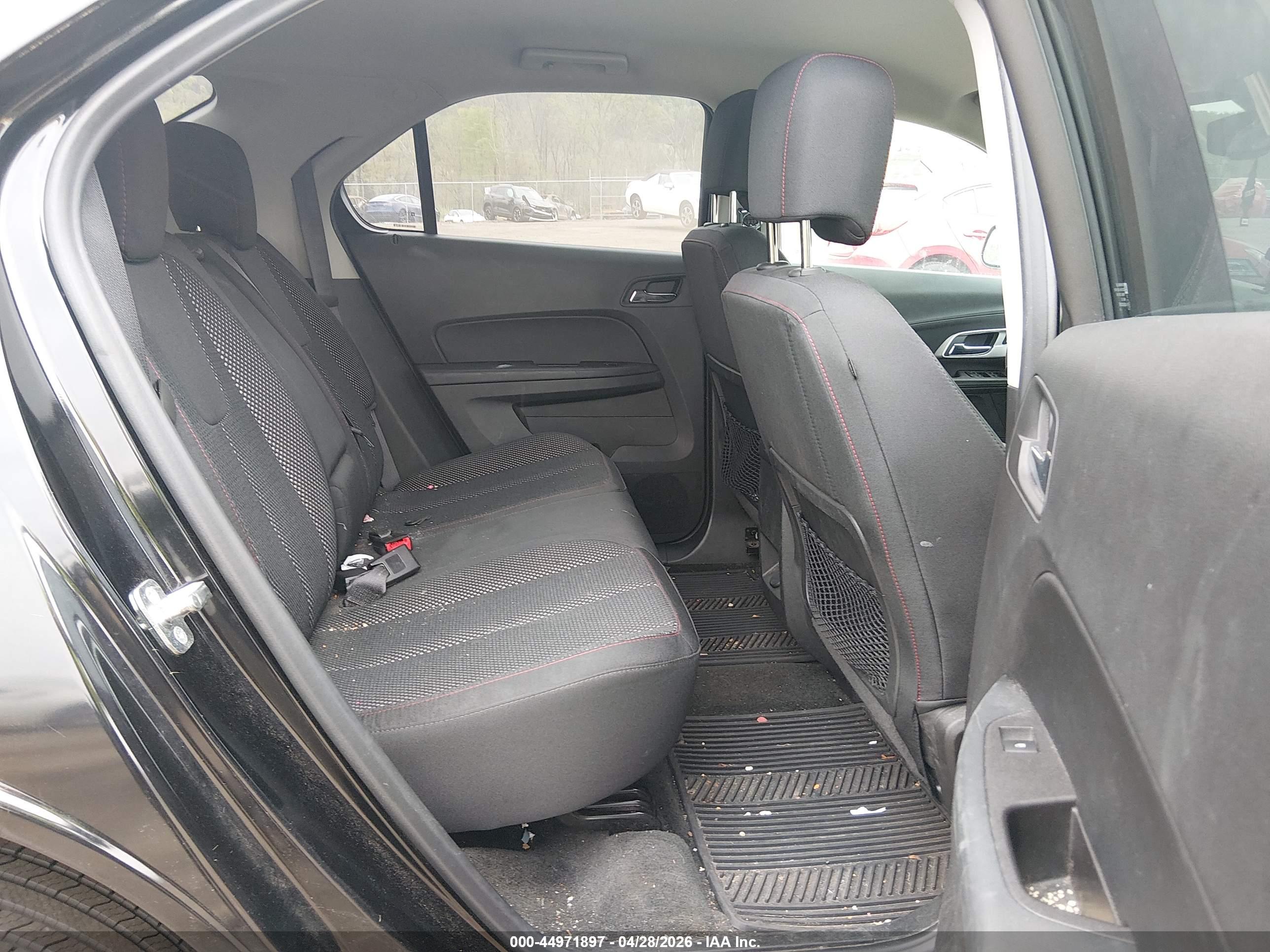 CHEVROLET EQUINOX image 8