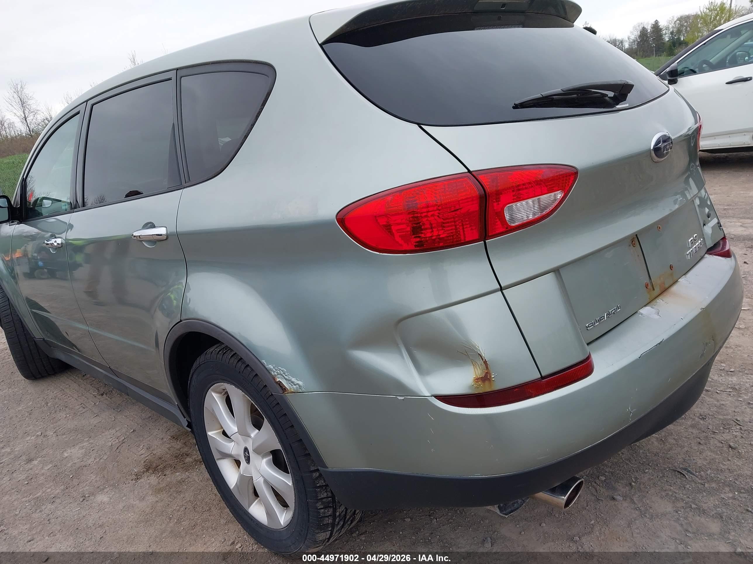 SUBARU B9 image 6