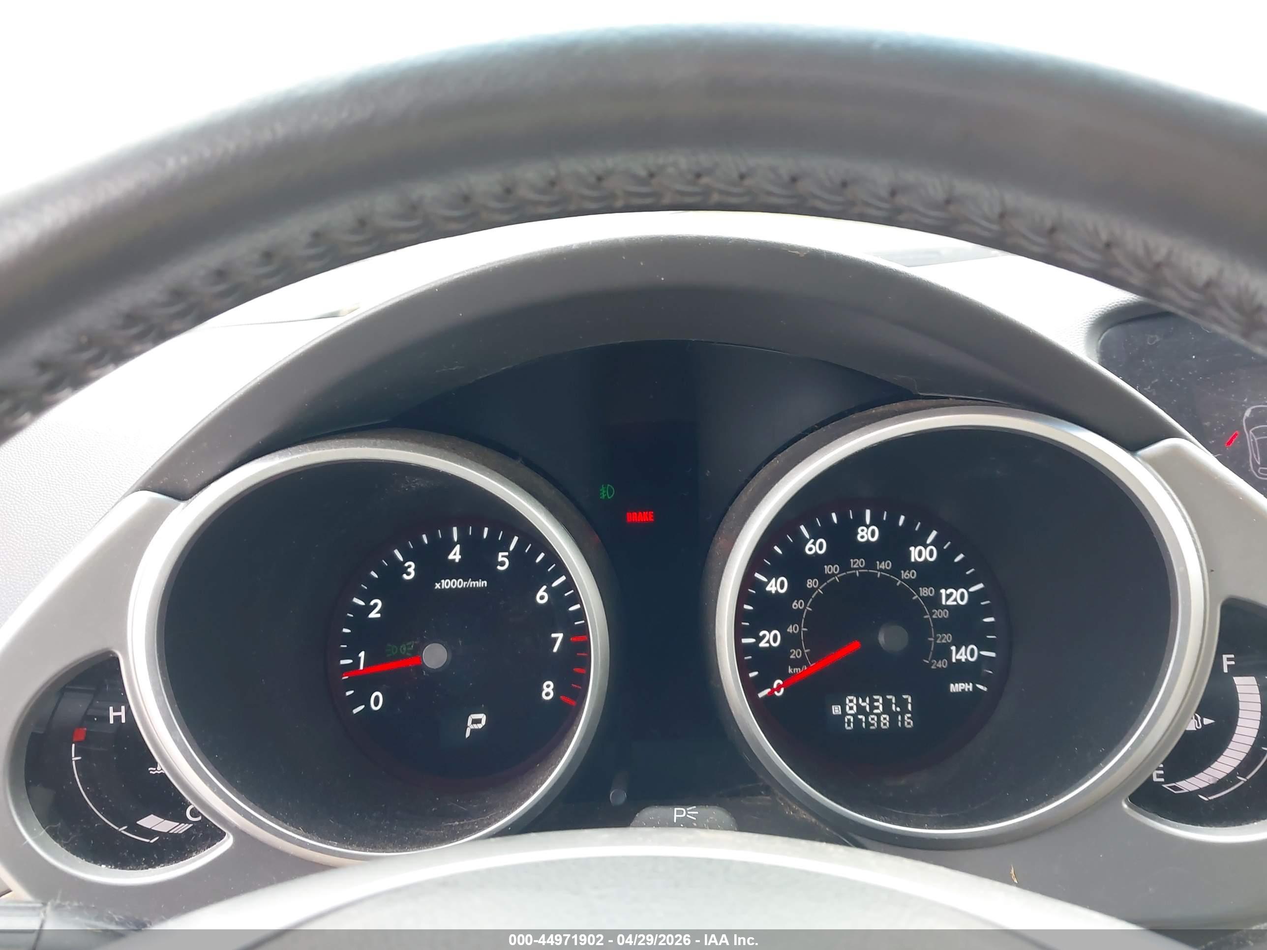 SUBARU B9 image 7