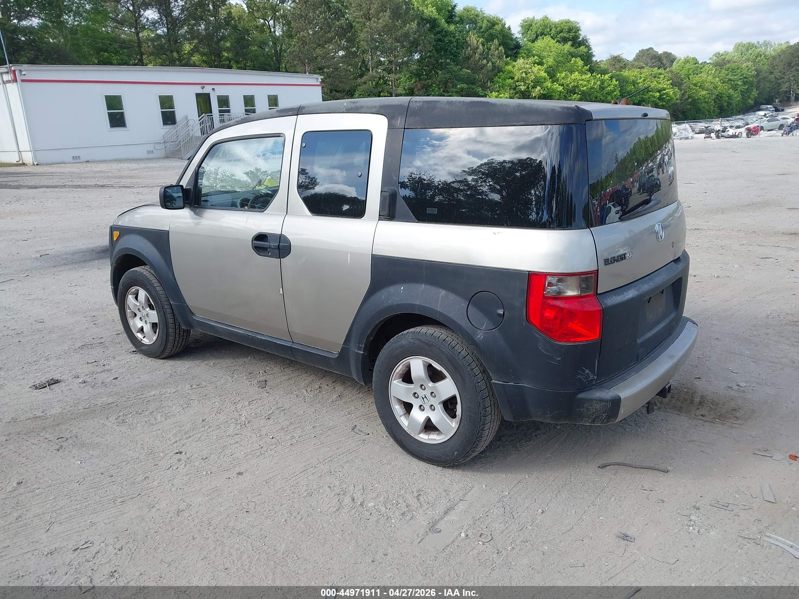 HONDA ELEMENT image 3