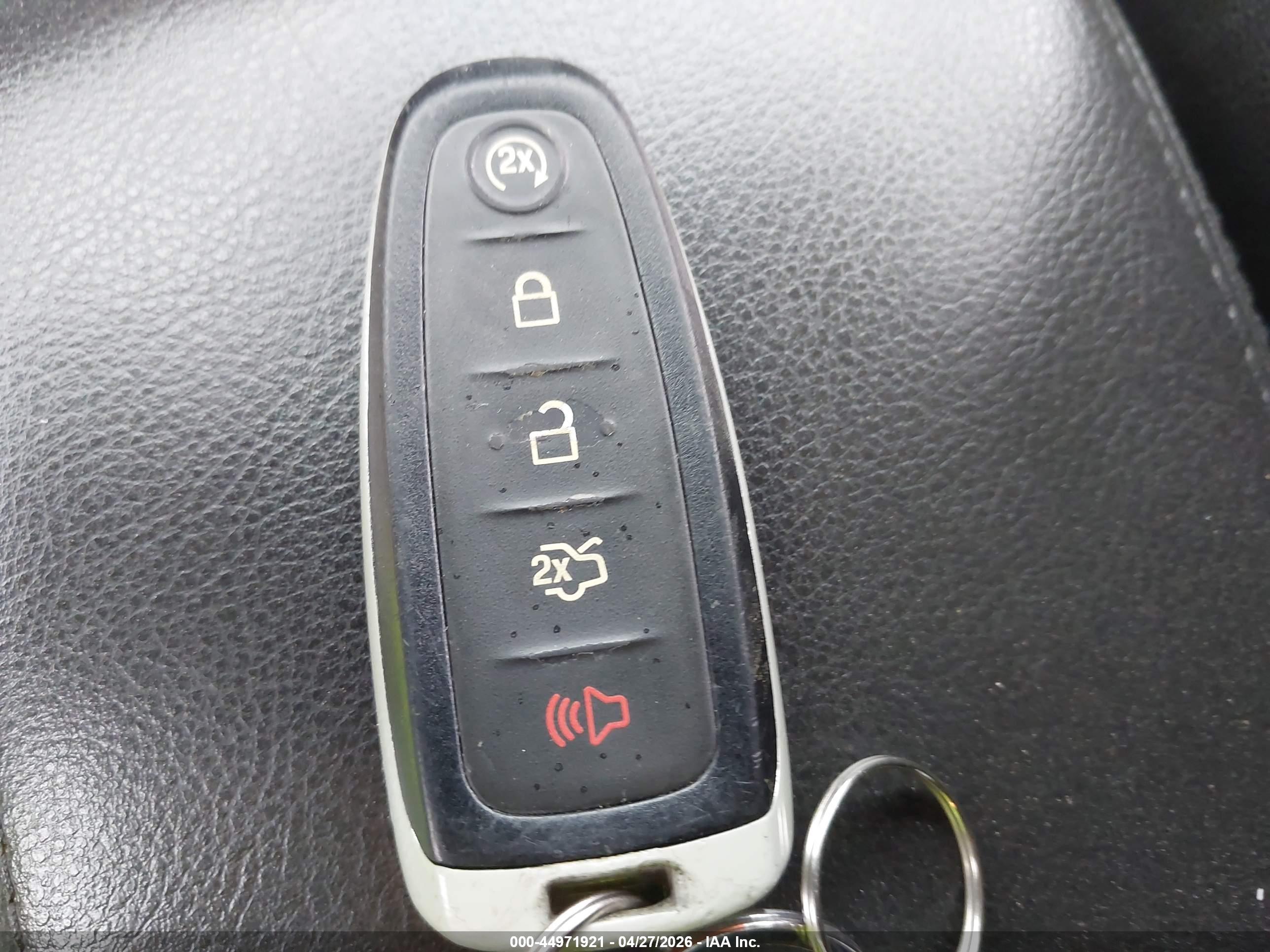 FORD FOCUS image 11