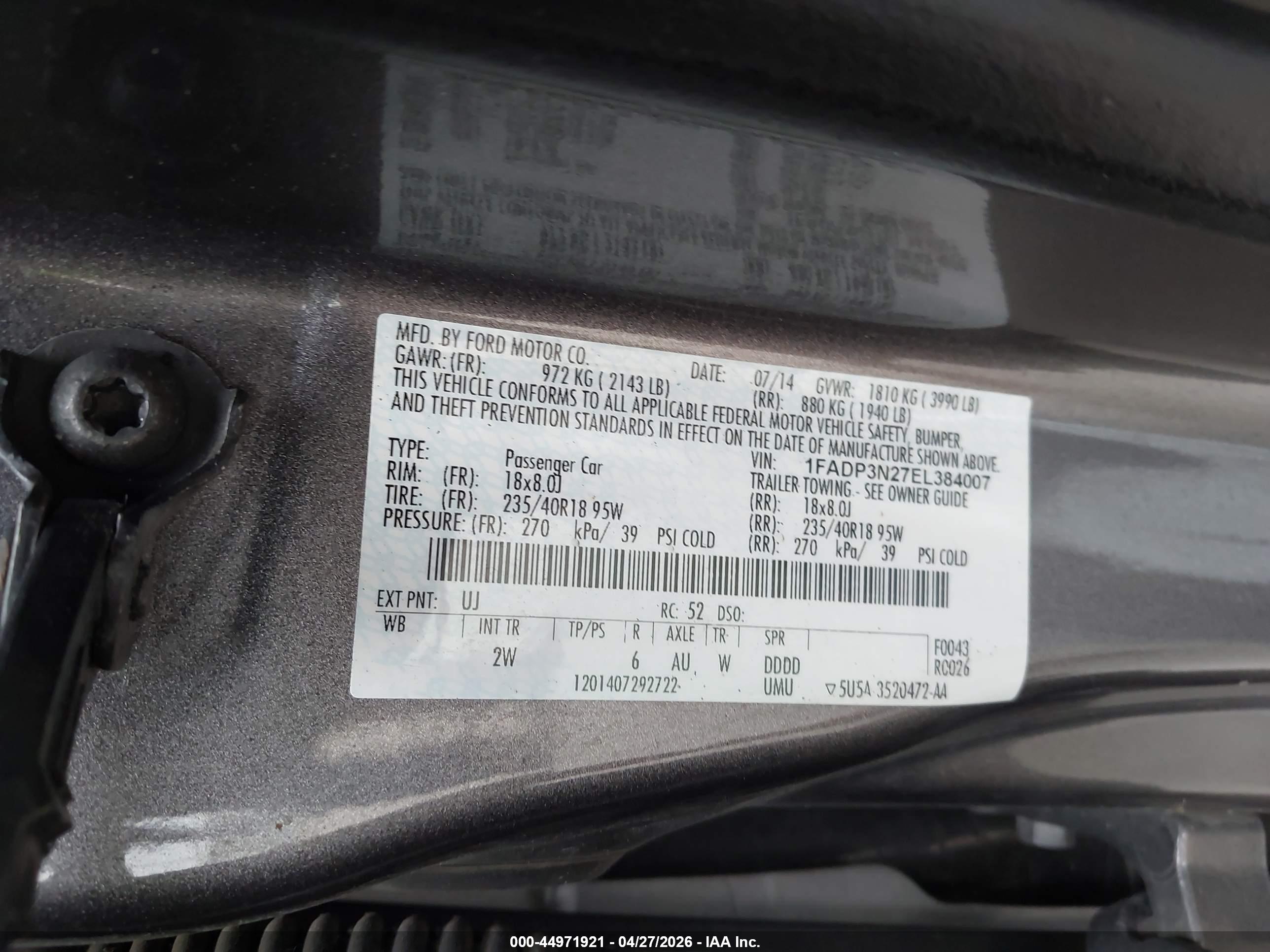 FORD FOCUS image 9
