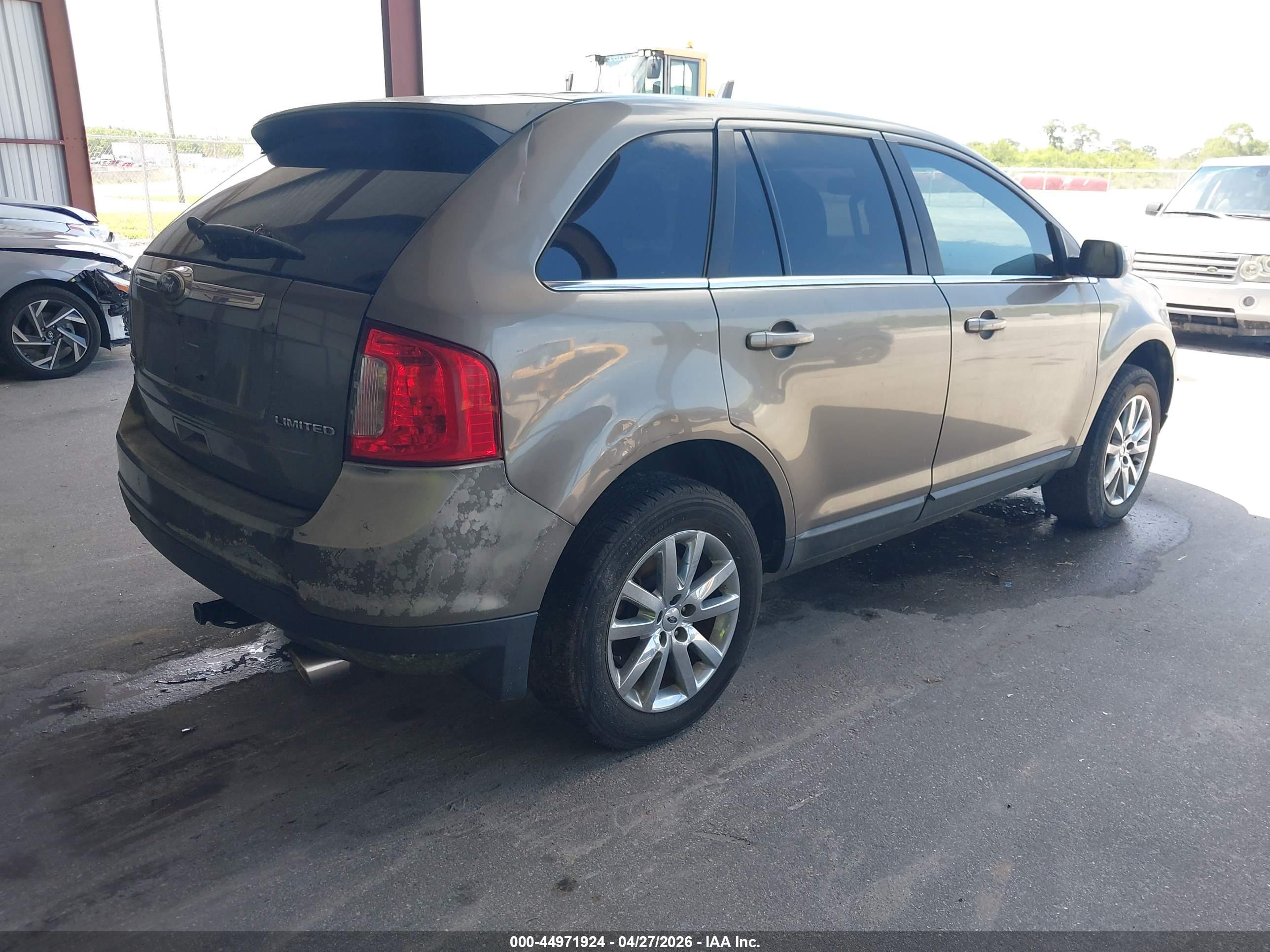 FORD EDGE image 4