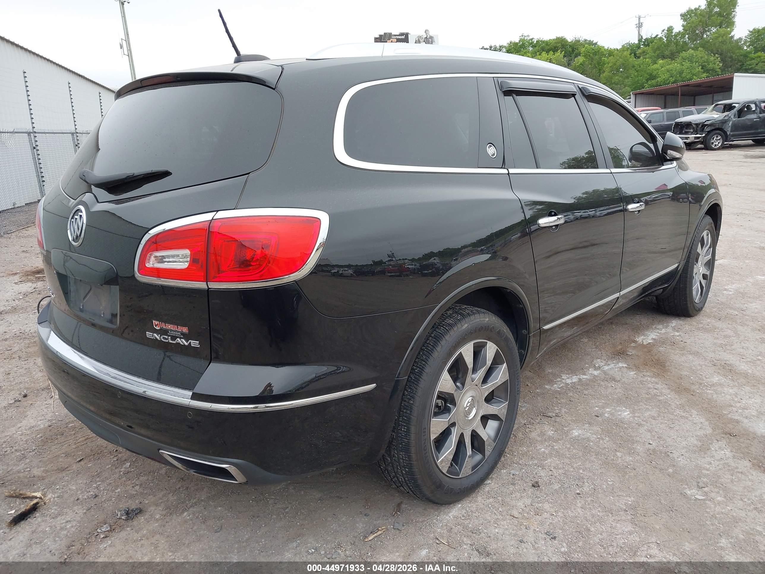 BUICK ENCLAVE image 4