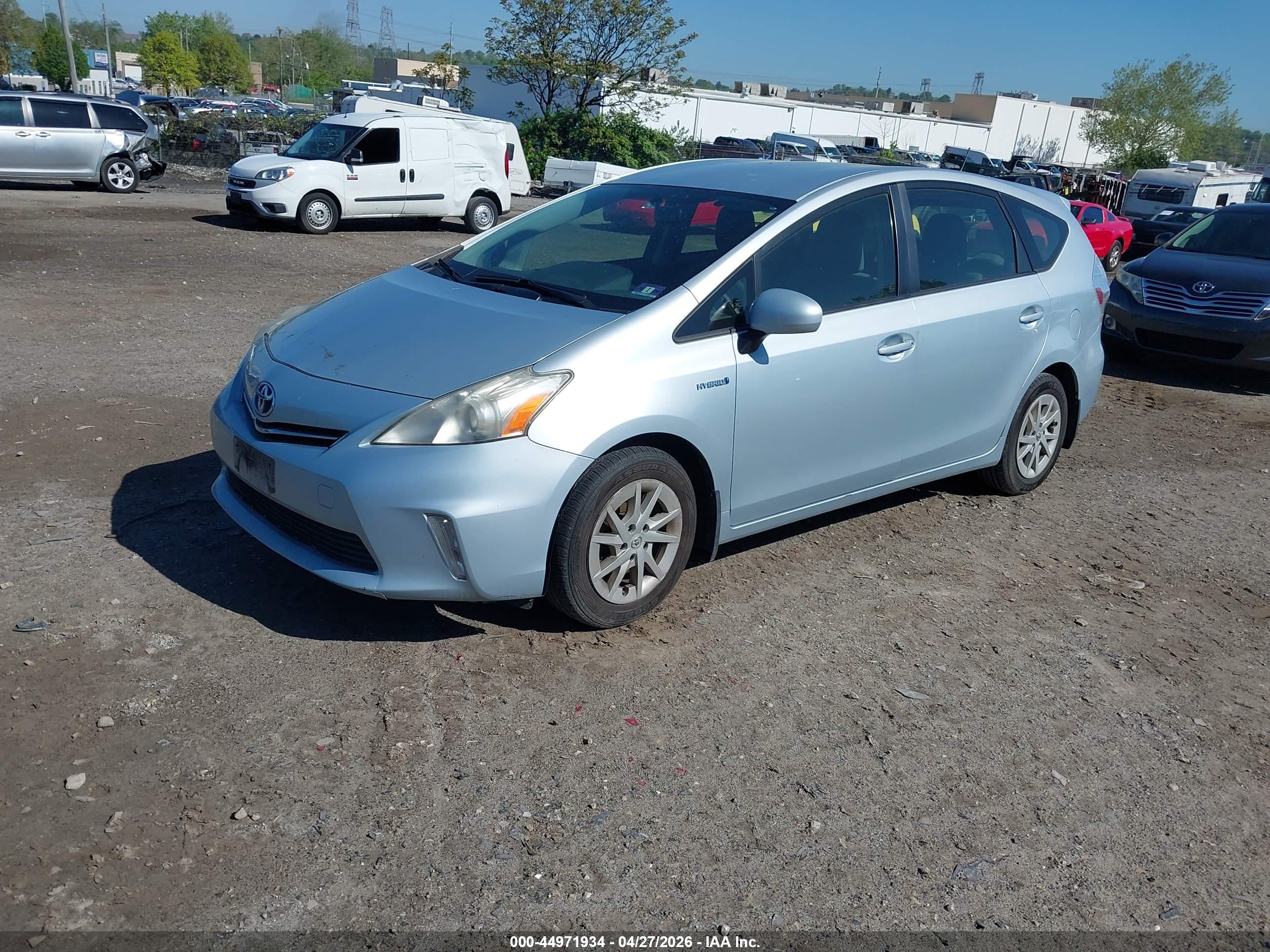 TOYOTA PRIUS image 2