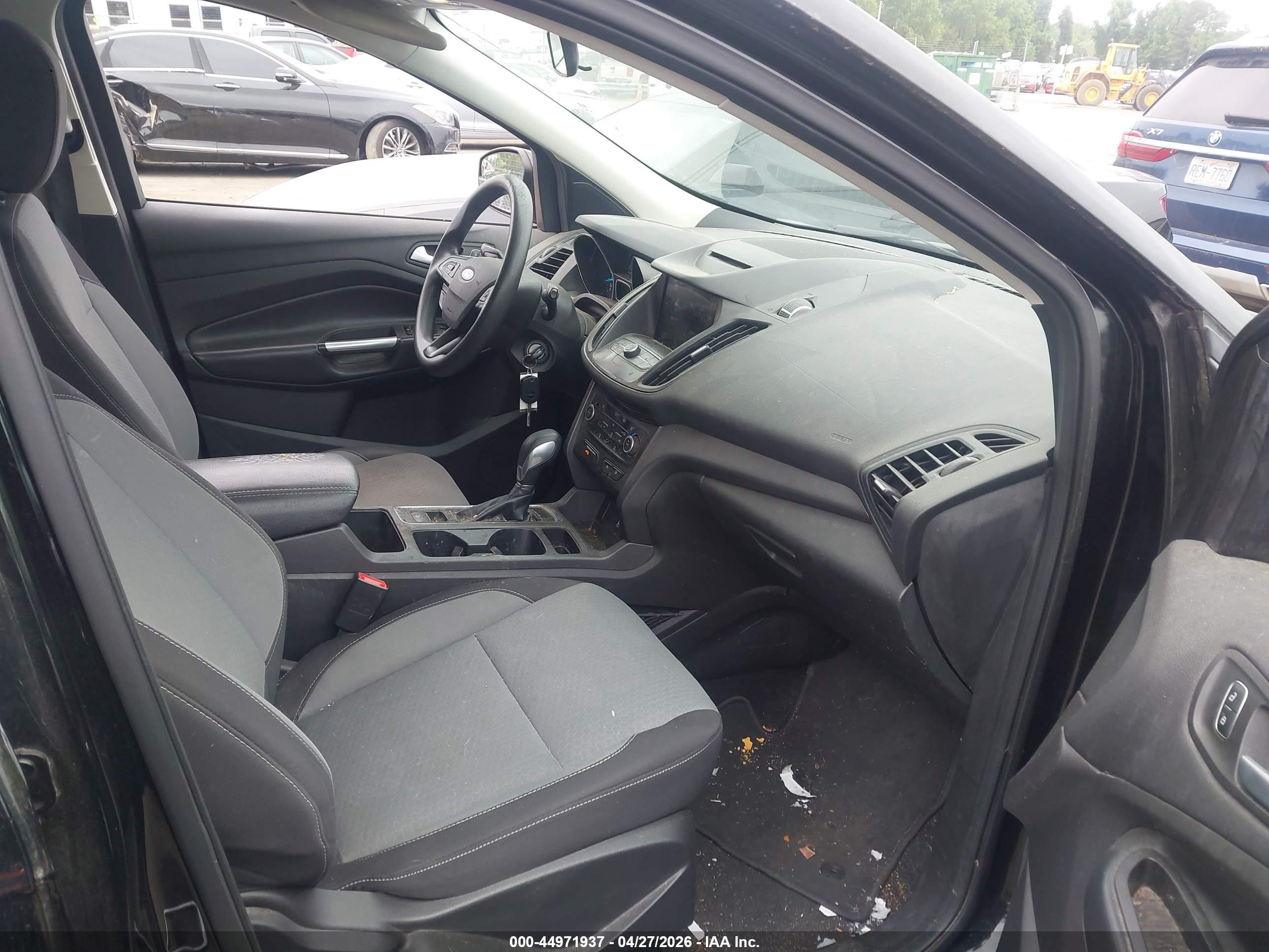 FORD ESCAPE image 5