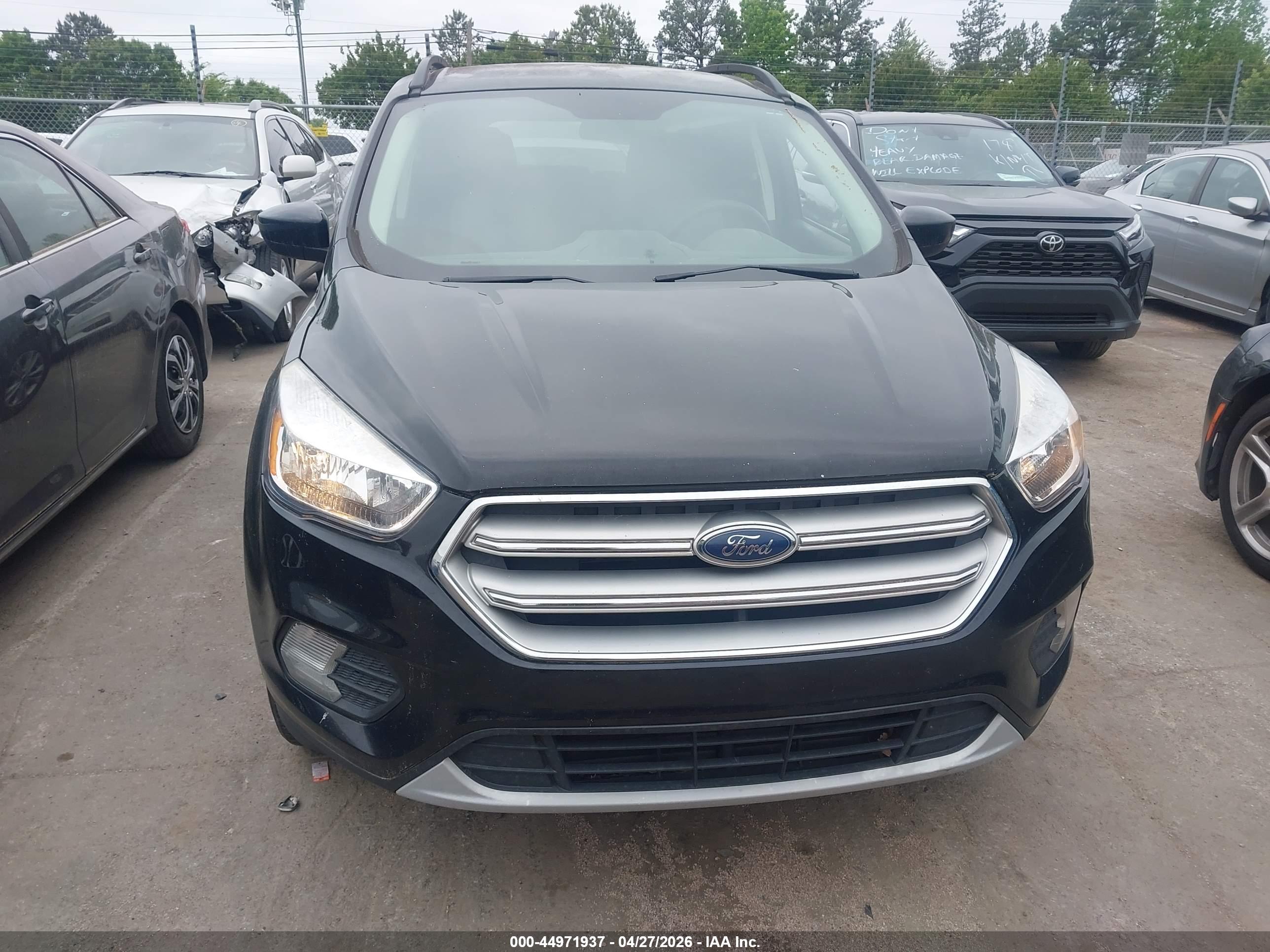 FORD ESCAPE image 6
