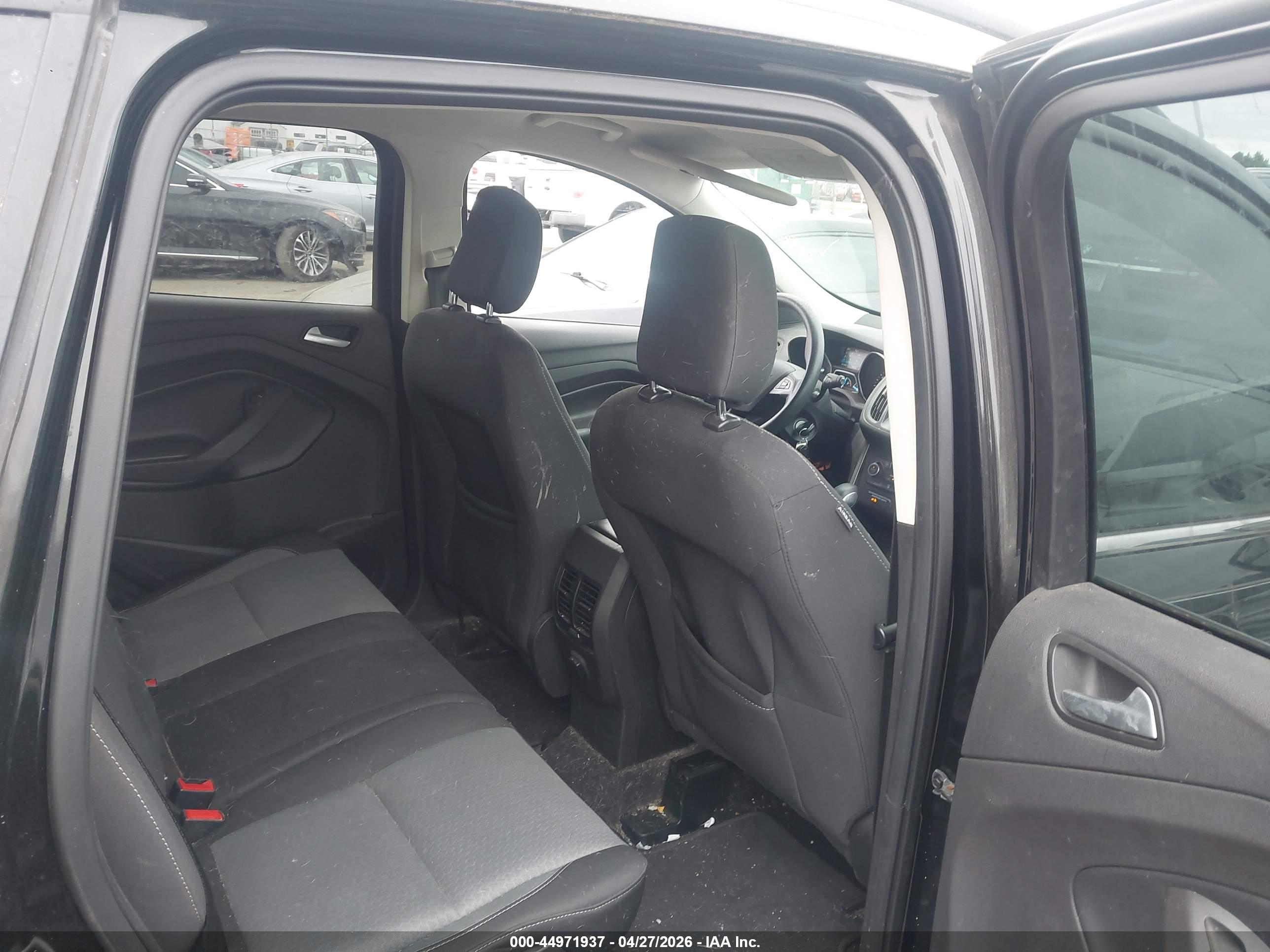 FORD ESCAPE image 8