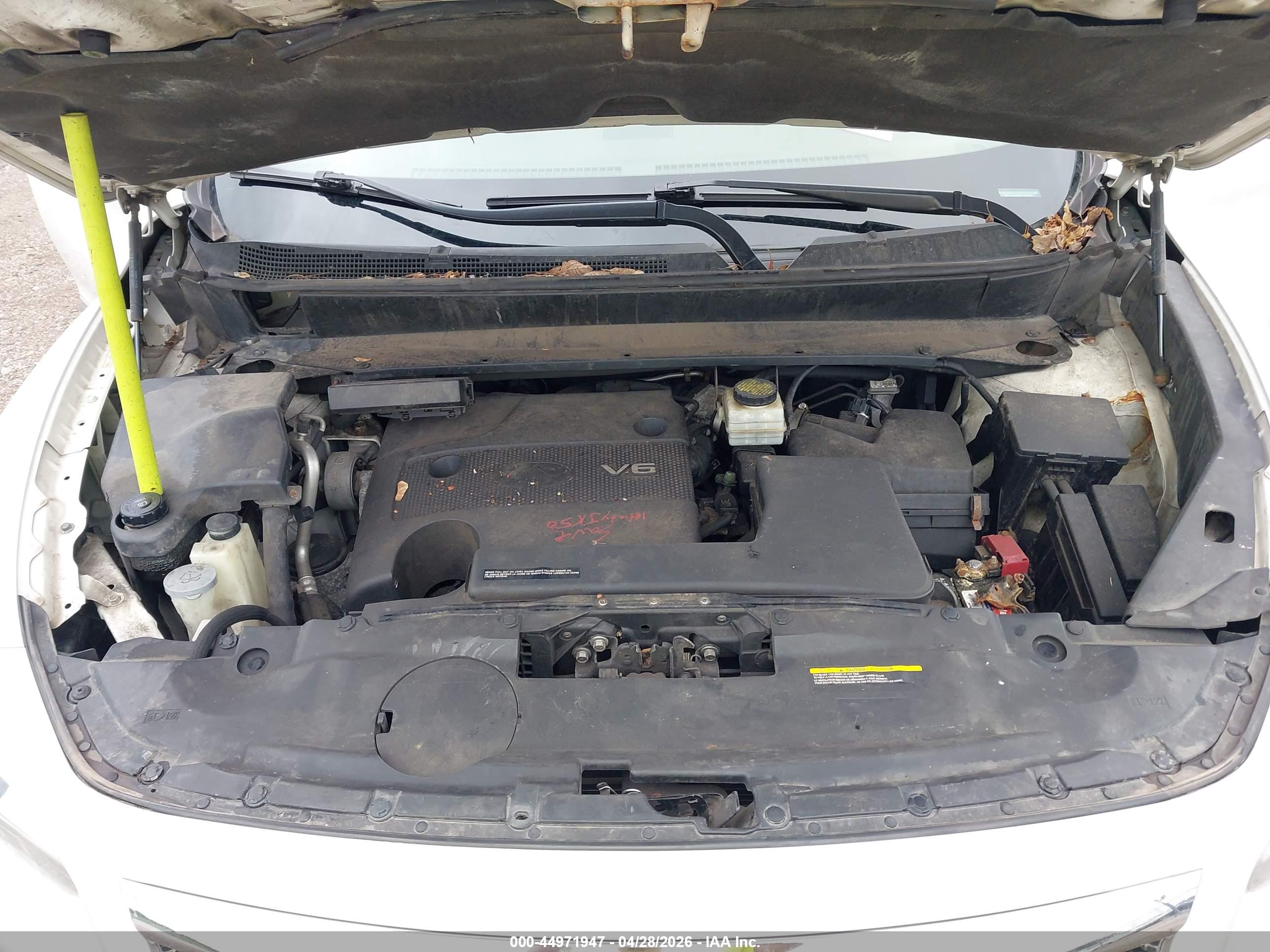 INFINITI JX35 image 10