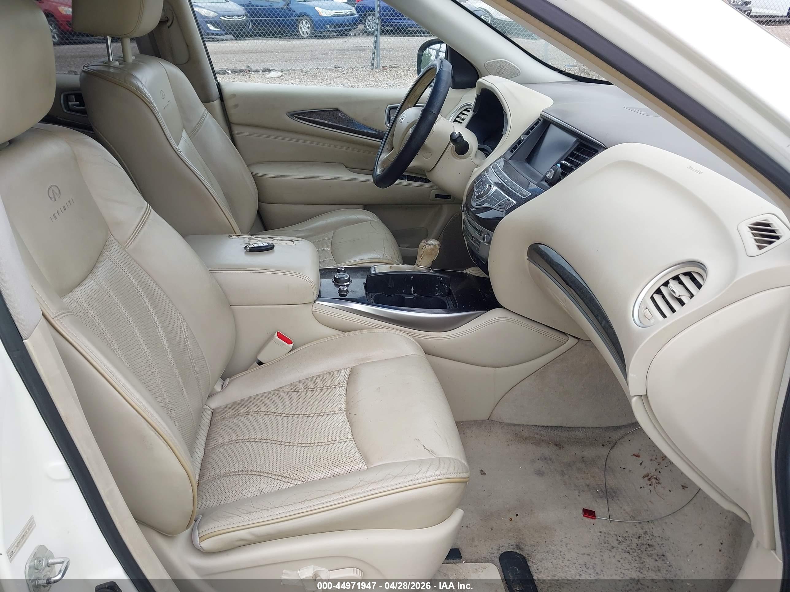 INFINITI JX35 image 5