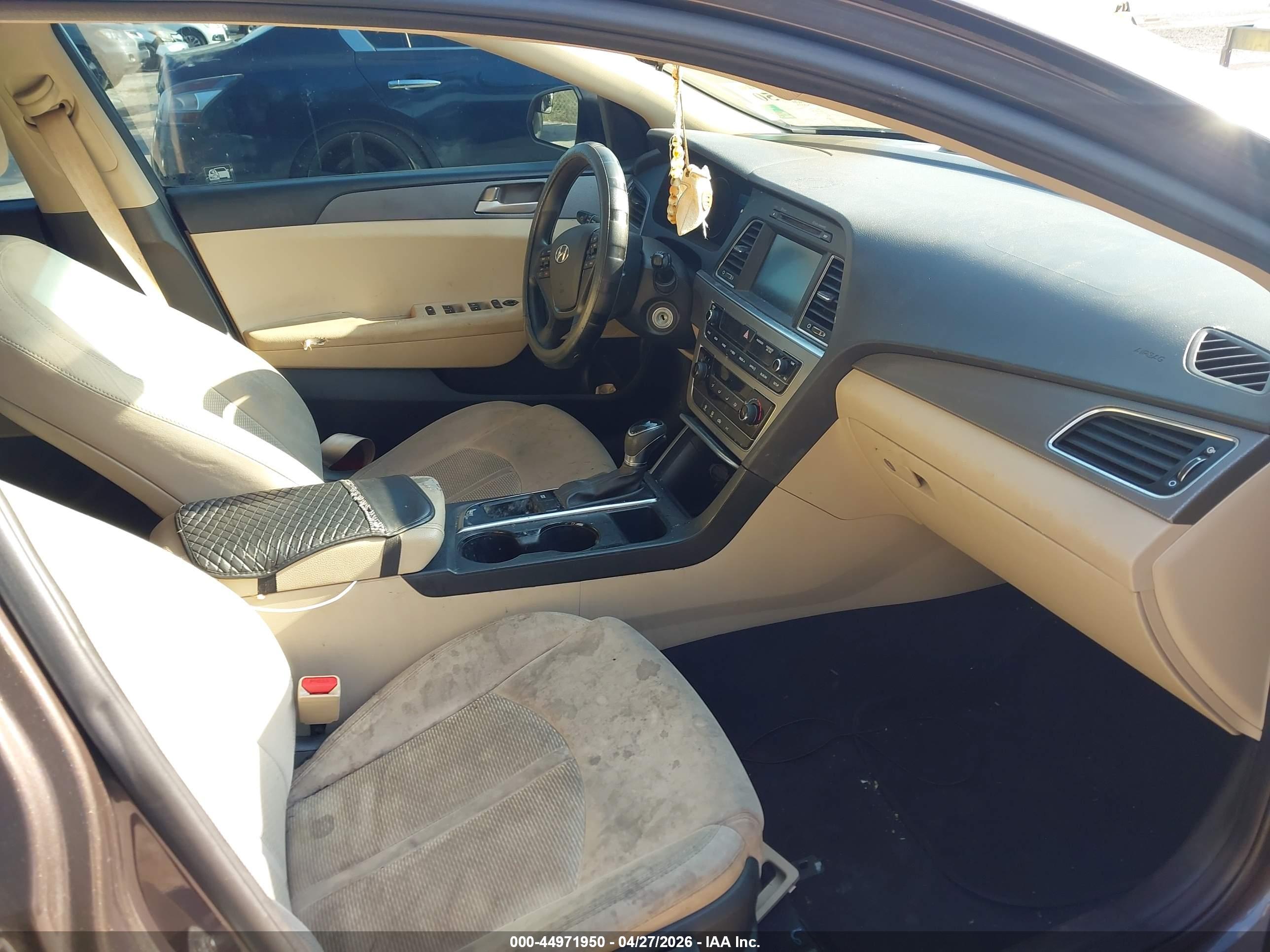 HYUNDAI SONATA image 5