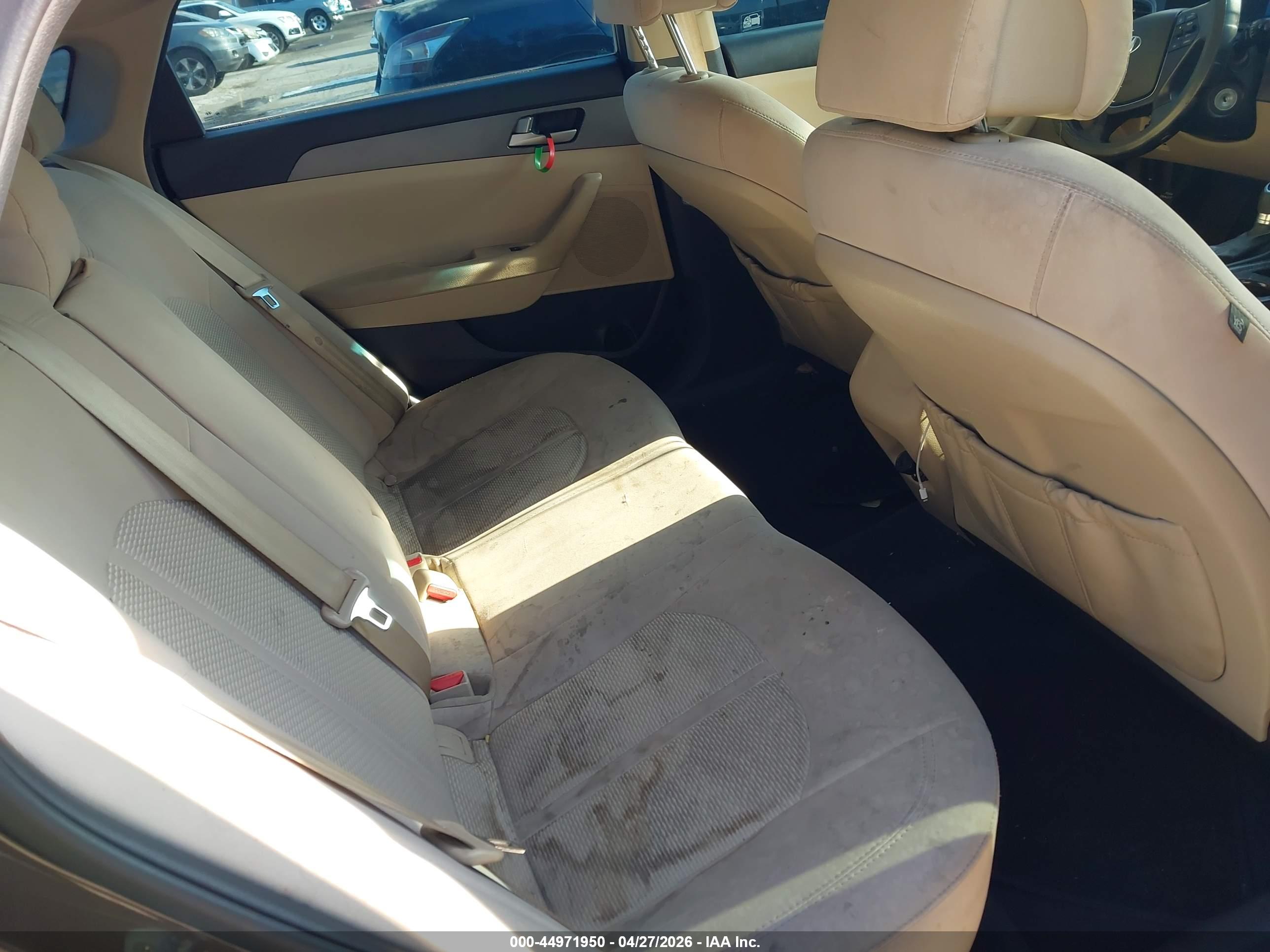 HYUNDAI SONATA image 8