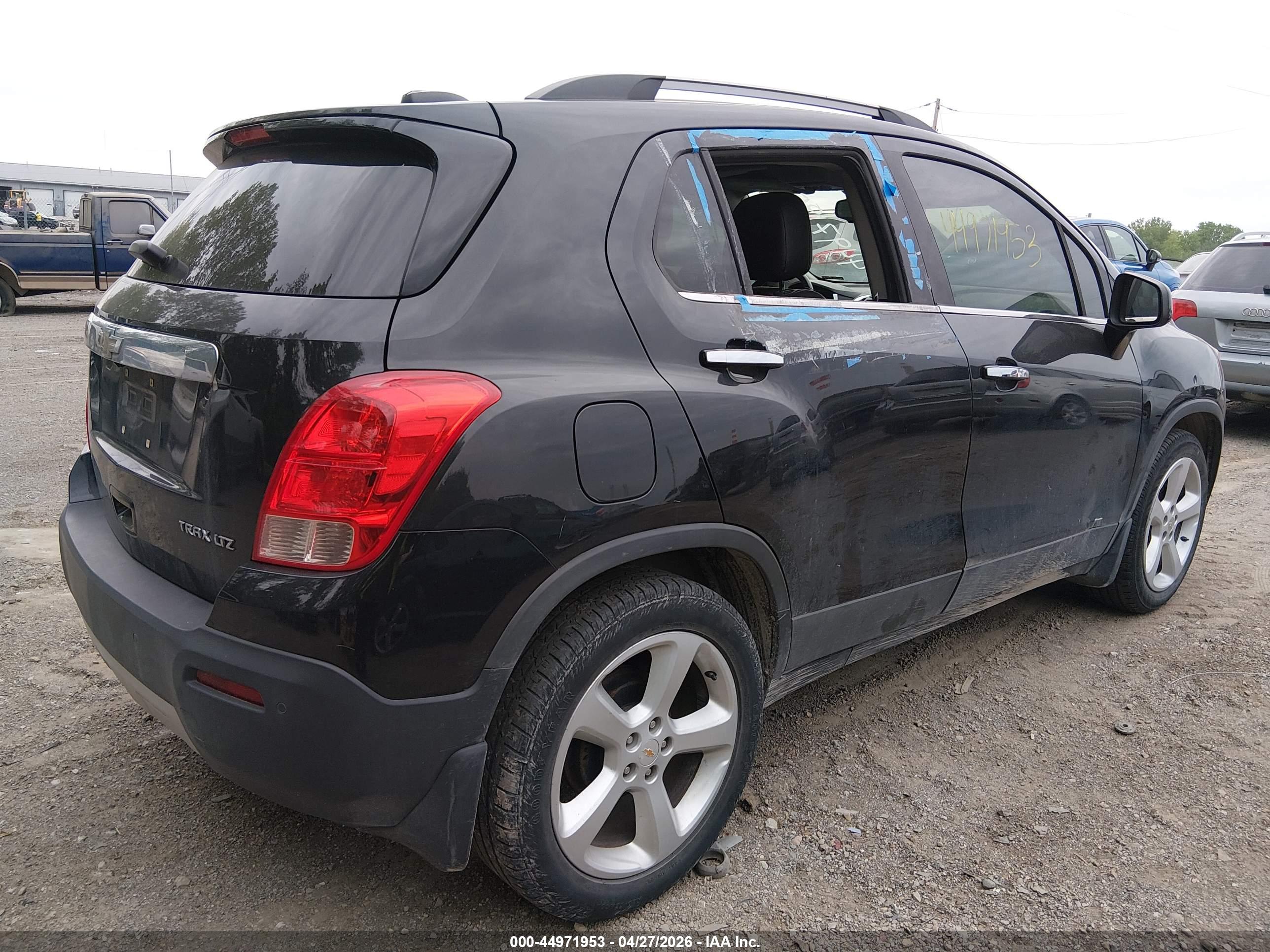 CHEVROLET TRAX image 6