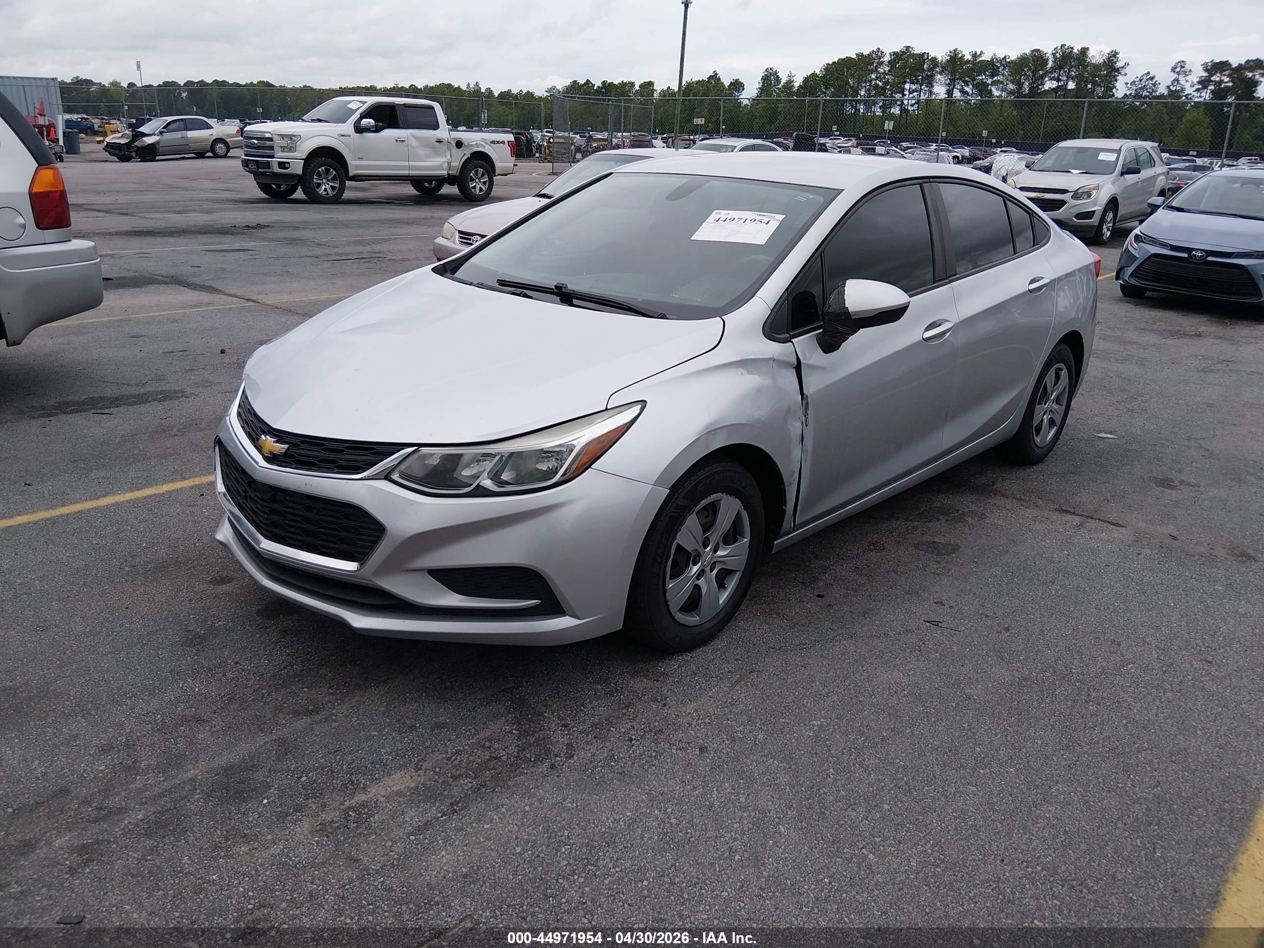 CHEVROLET CRUZE image 2