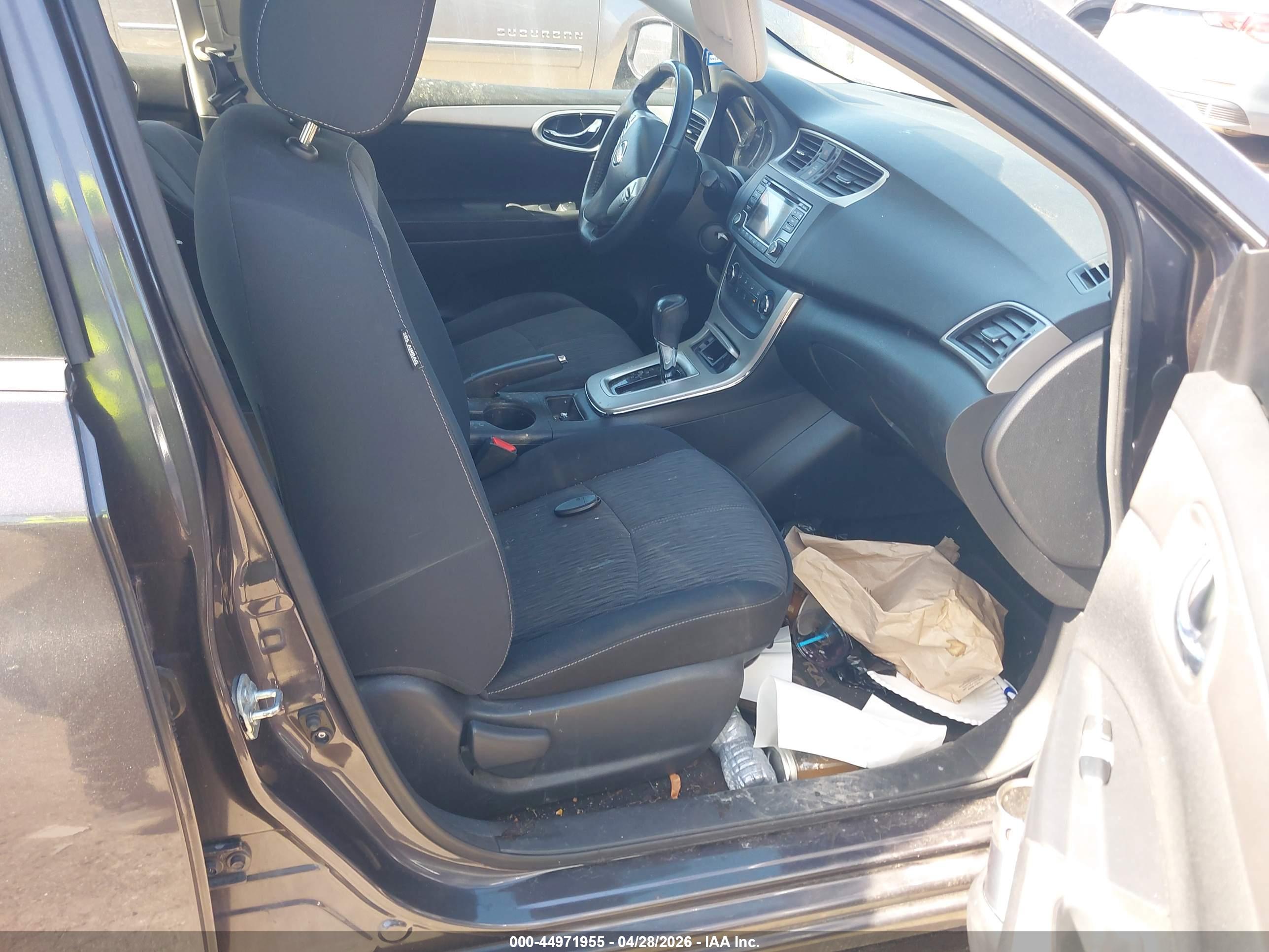 NISSAN SENTRA image 5