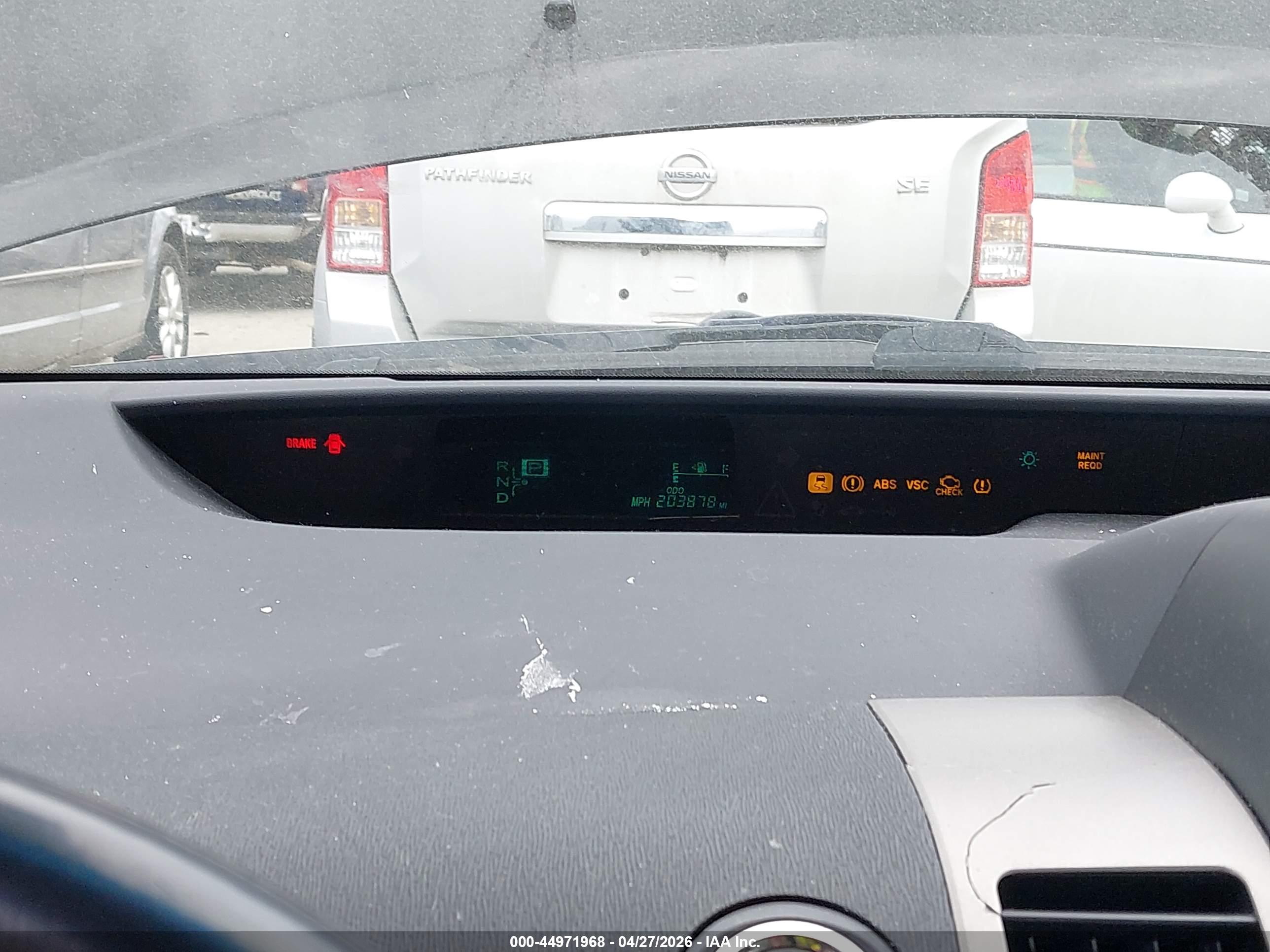 TOYOTA PRIUS image 7