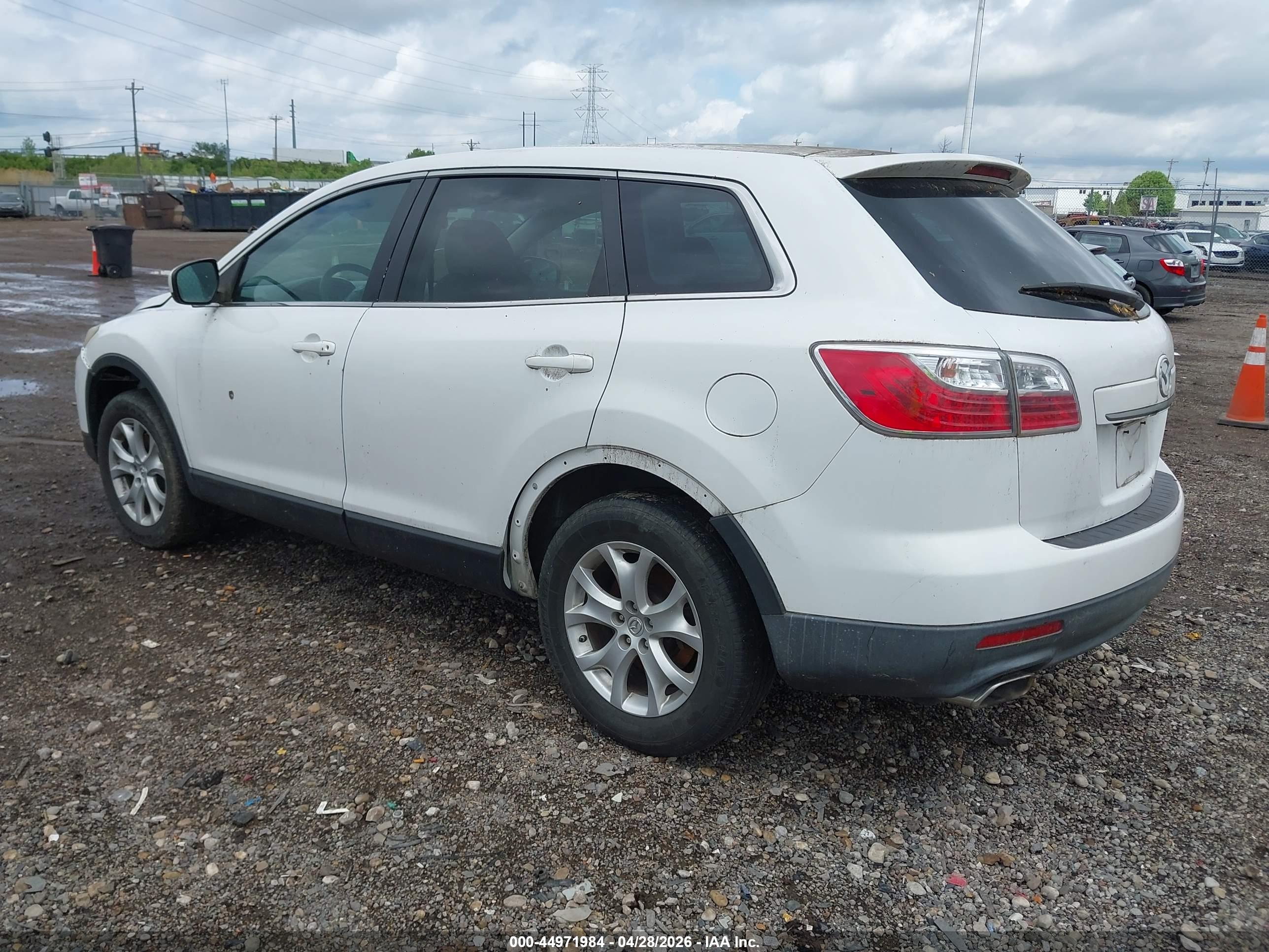 MAZDA CX-9 image 3