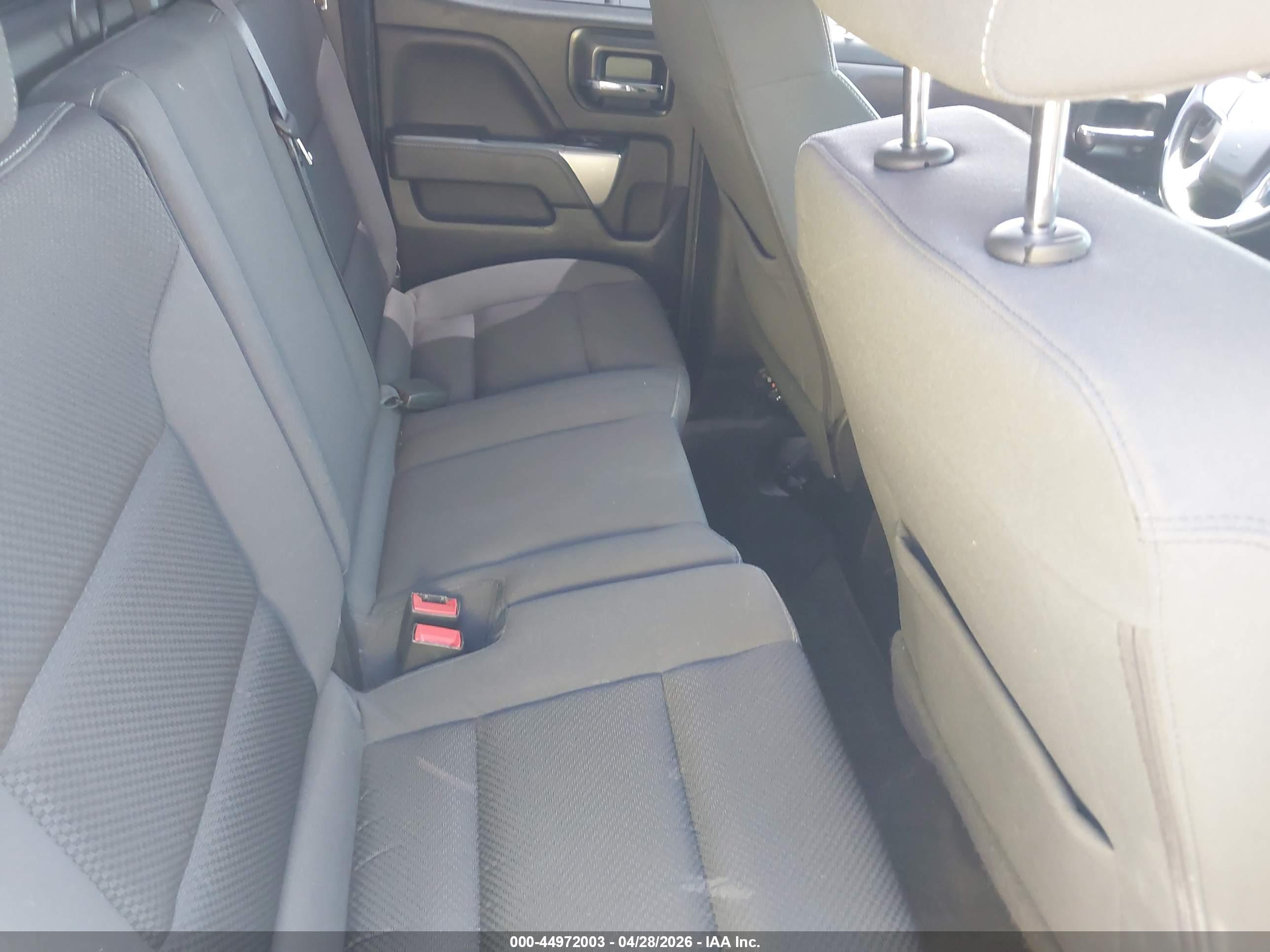 CHEVROLET SILVERADO image 8