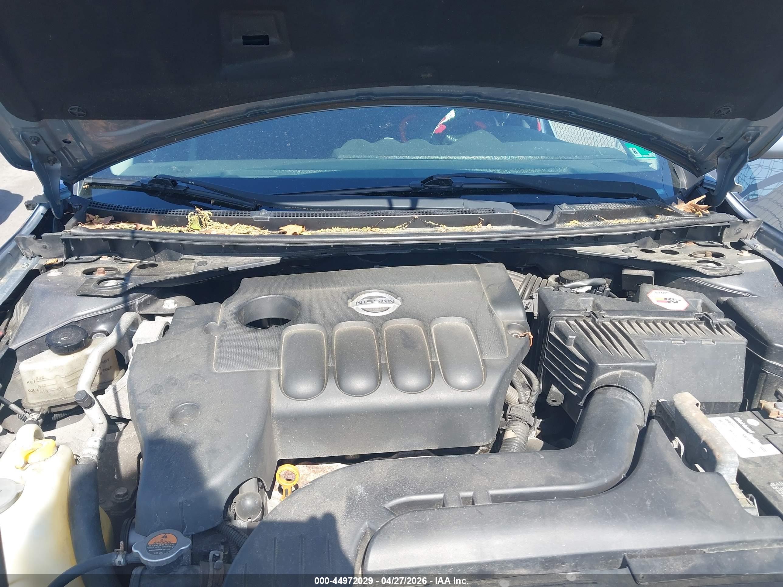 NISSAN ALTIMA image 10