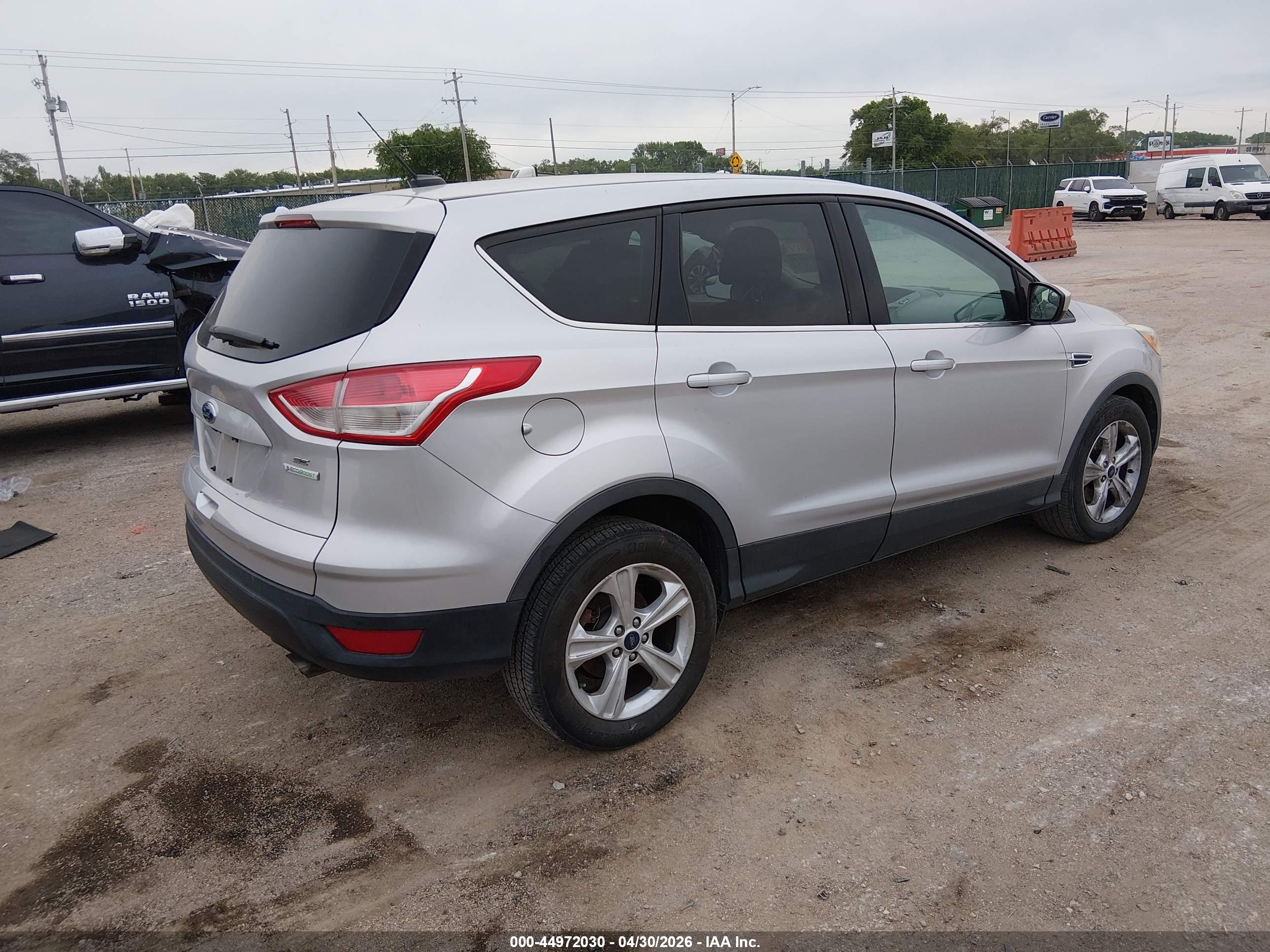 FORD ESCAPE image 4