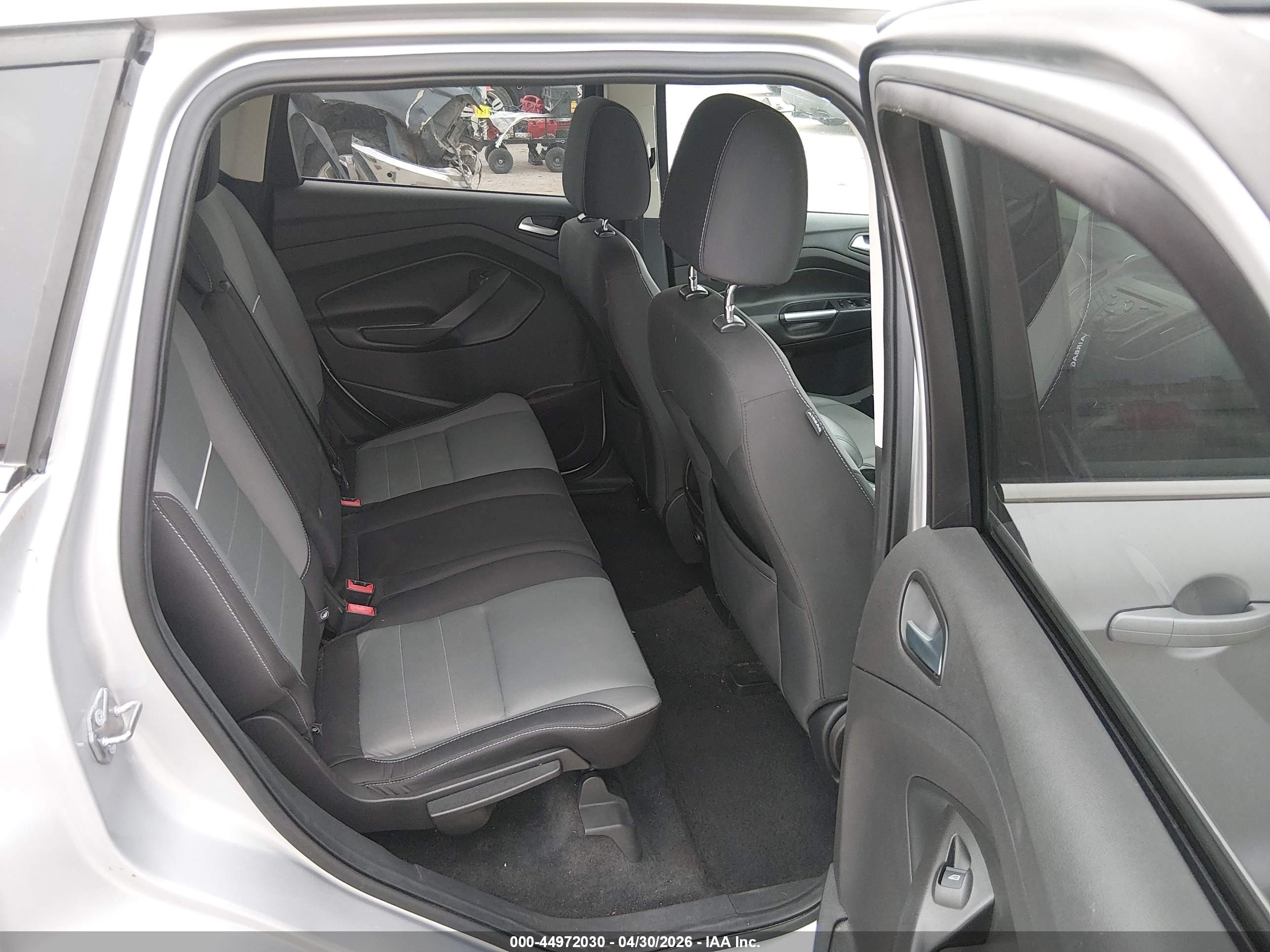 FORD ESCAPE image 8