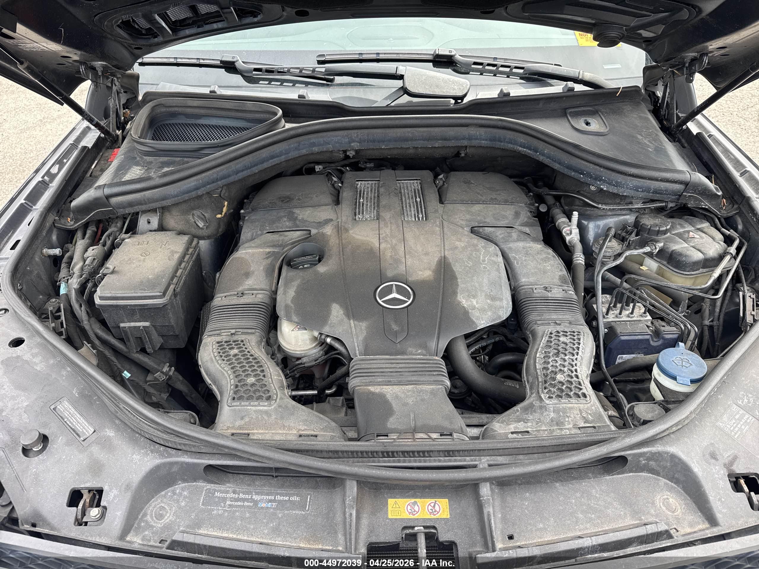 MERCEDES-BENZ GLS image 10