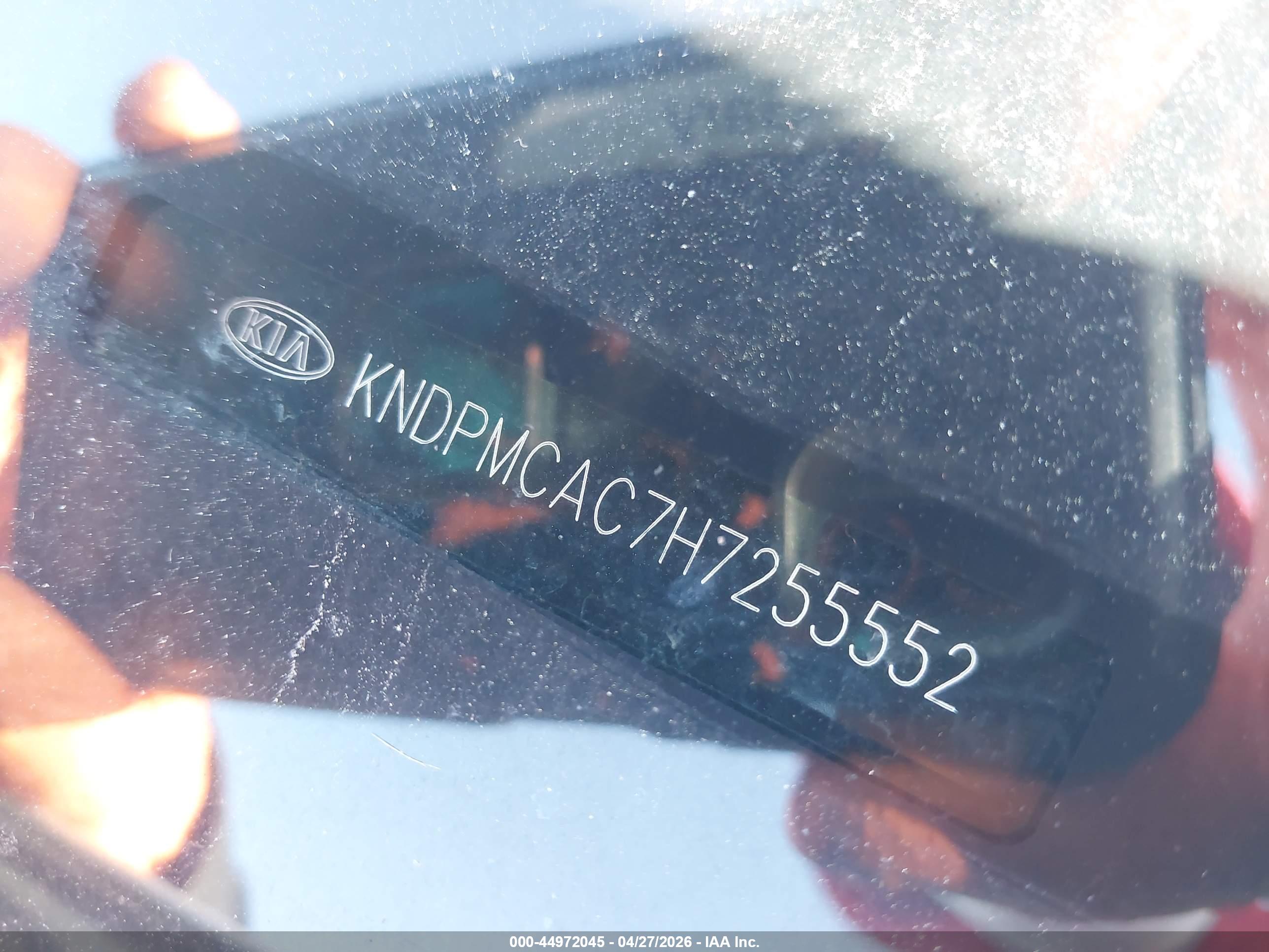 KIA SPORTAGE image 9