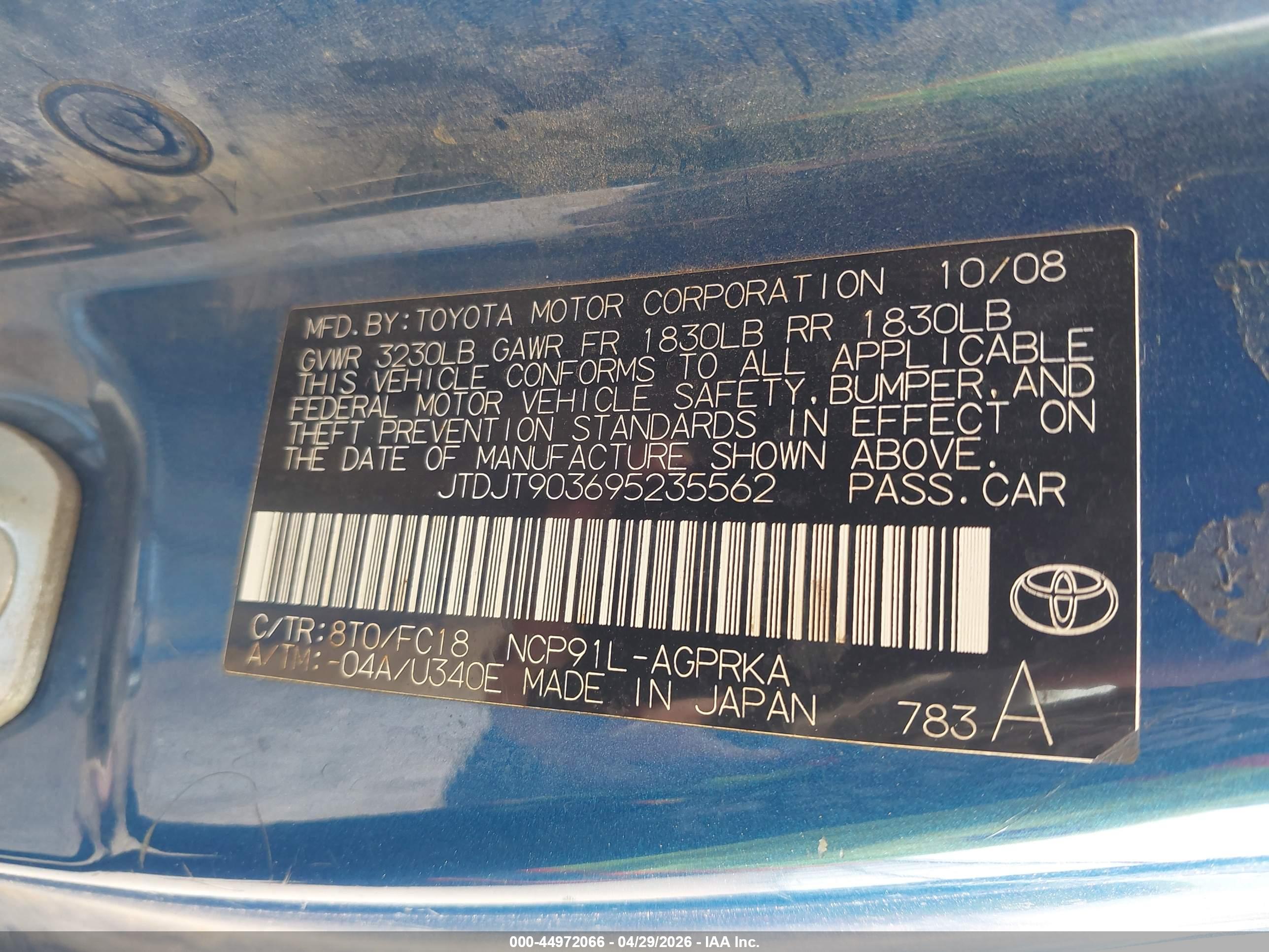 TOYOTA YARIS image 9