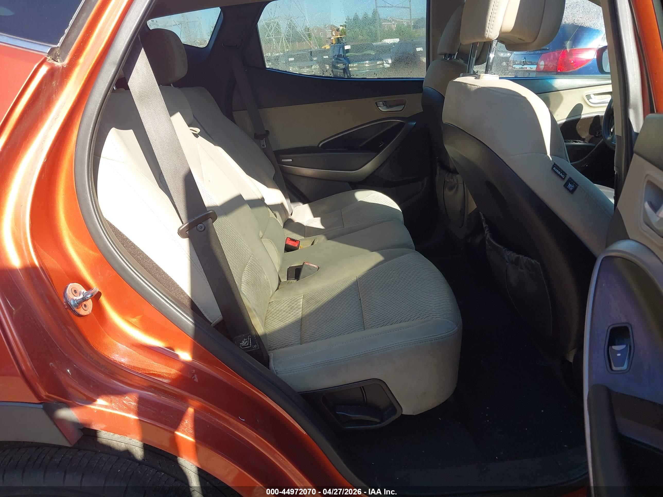 HYUNDAI SANTA image 8
