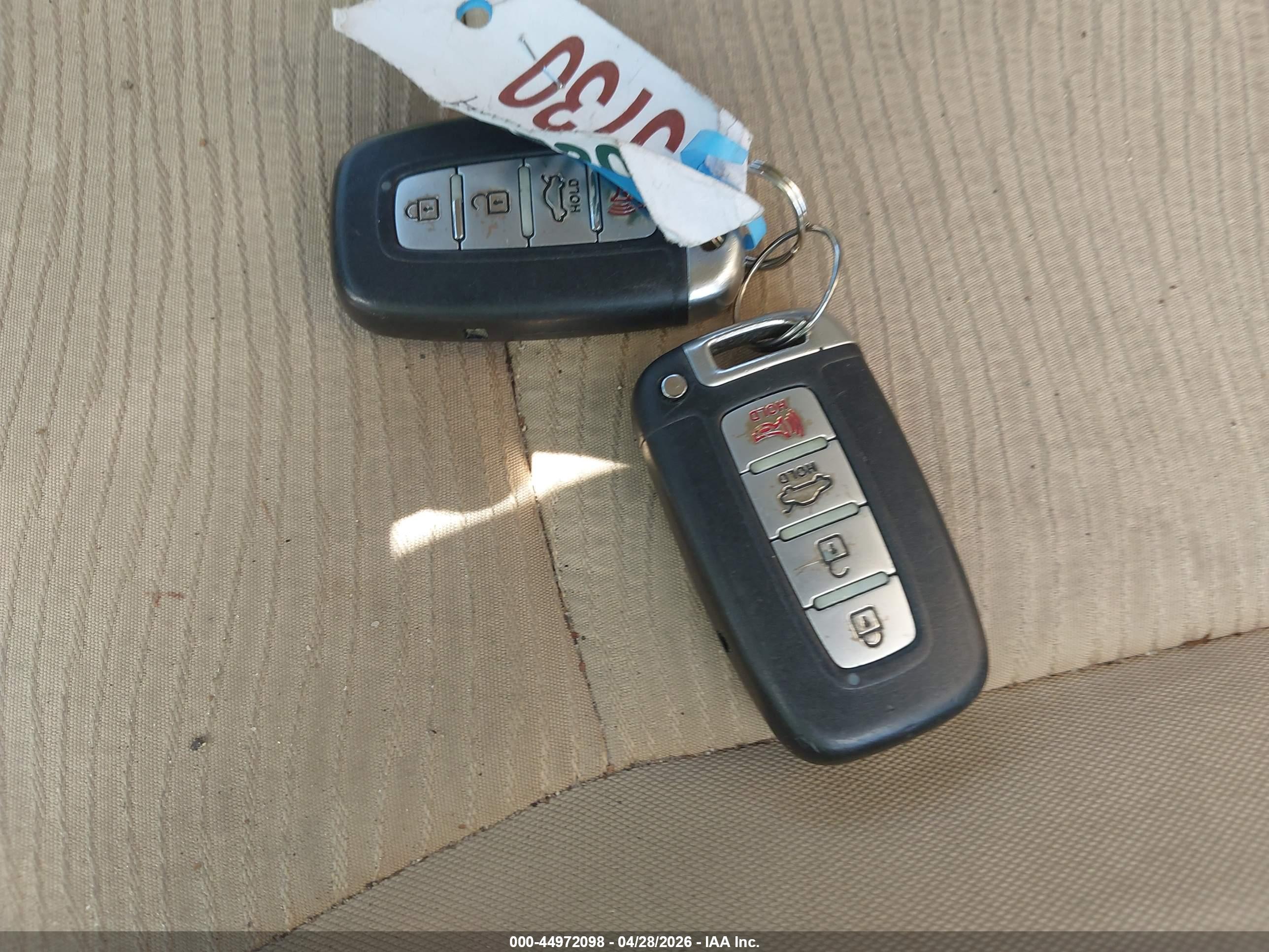 HYUNDAI SONATA image 11