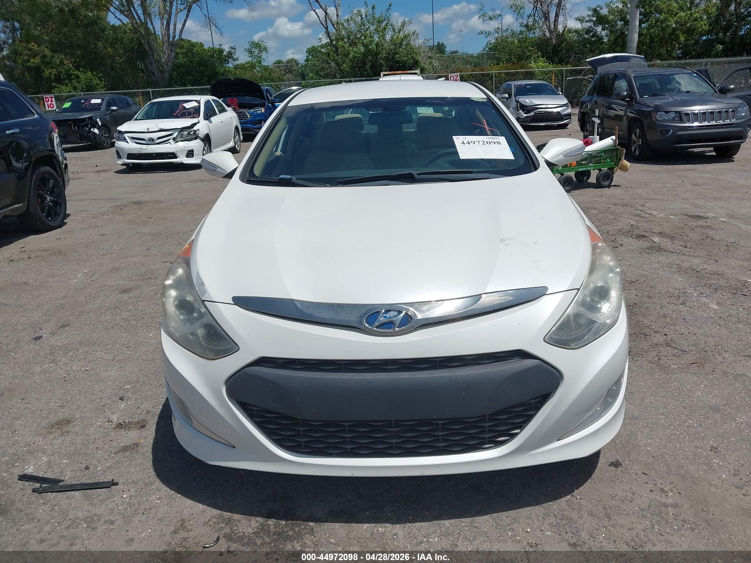 HYUNDAI SONATA image 6