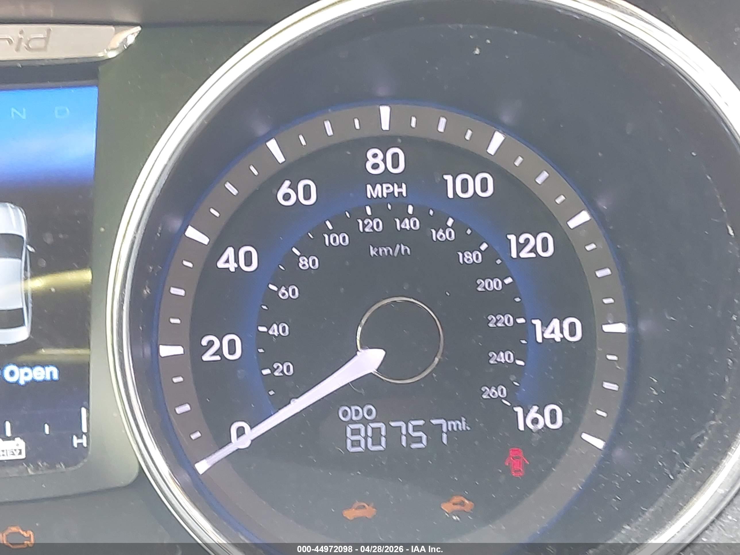 HYUNDAI SONATA image 7
