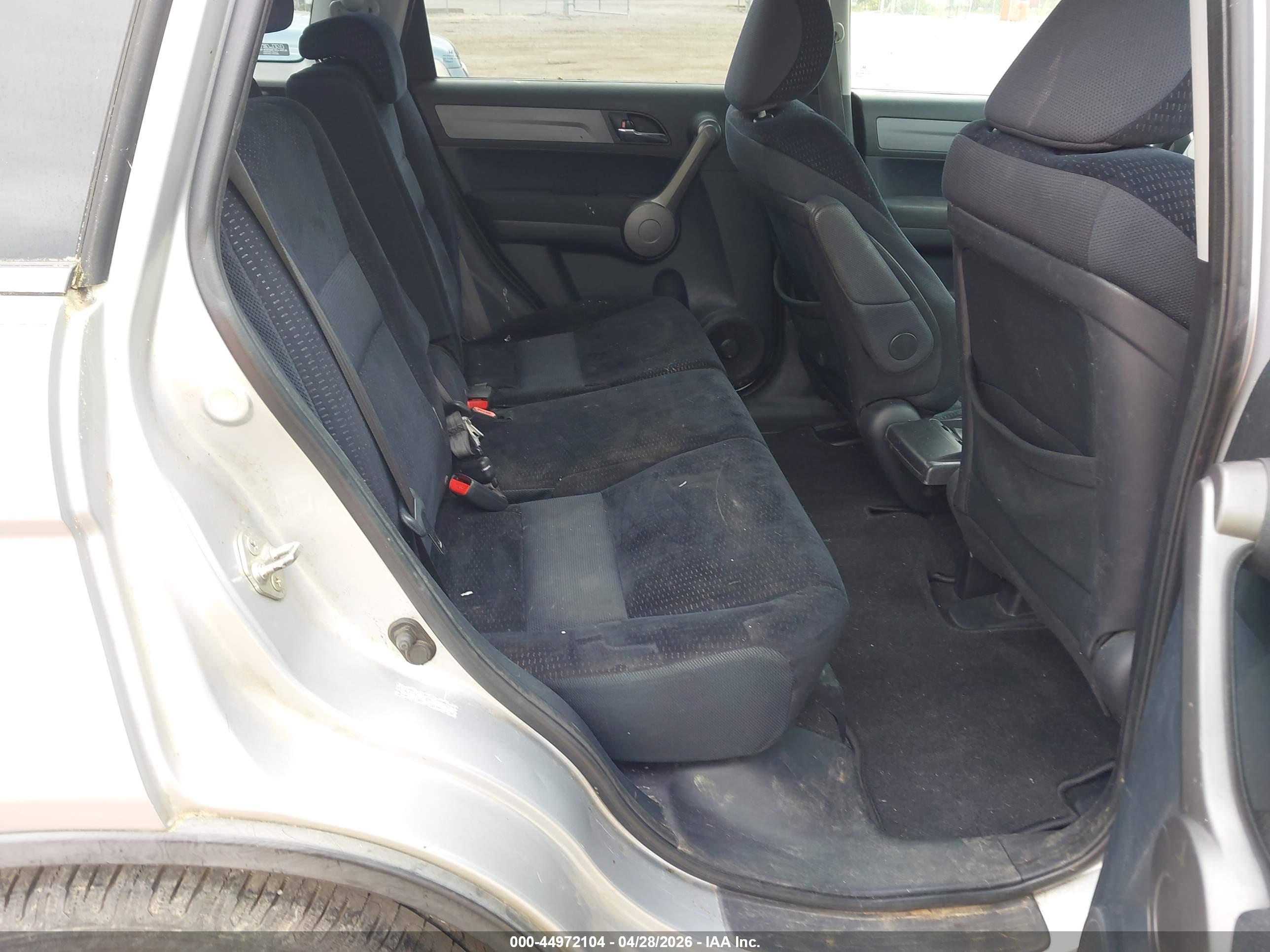 HONDA CR-V image 8