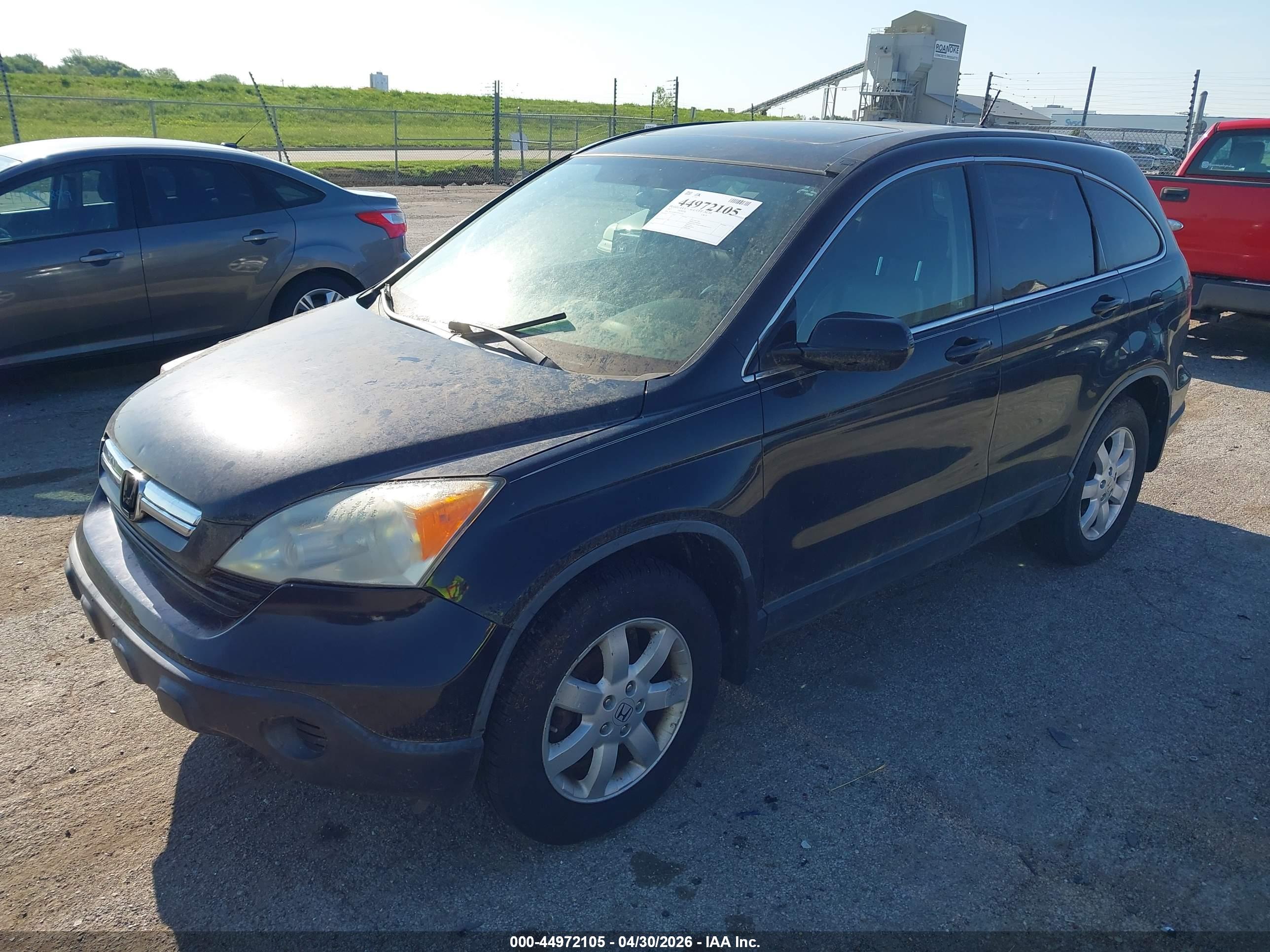 HONDA CR-V image 2